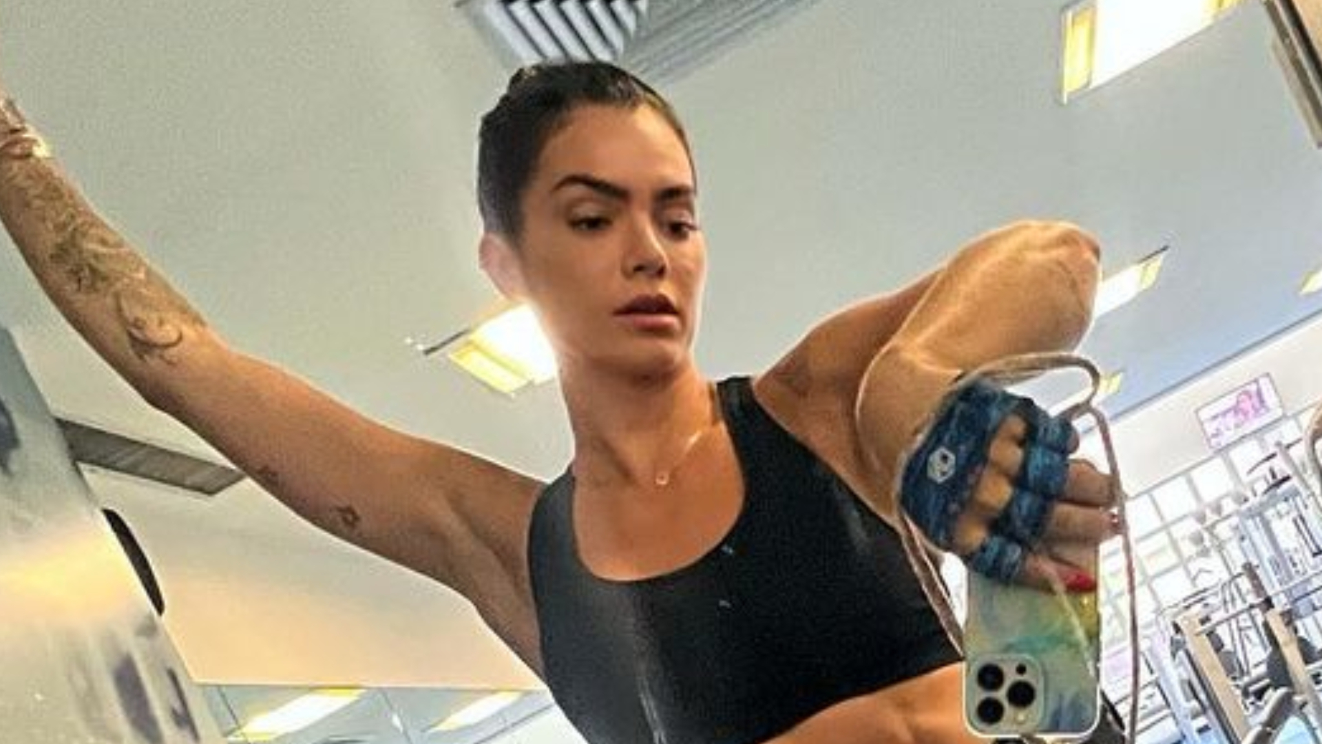 Prestes a fazer aniversário, Kelly Key exibe corpão em último treino com 39 anos: ”Inspiração”