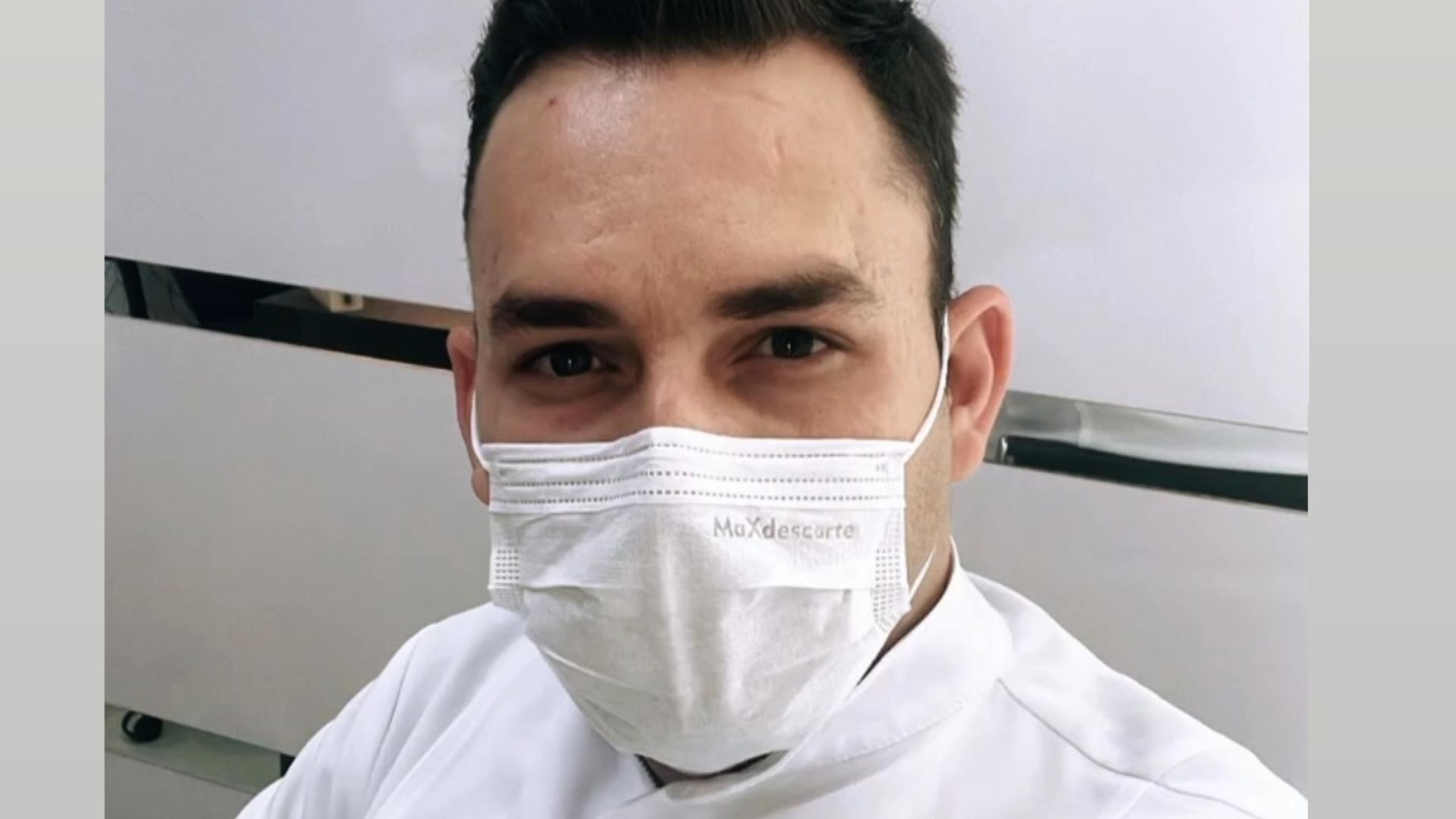 Filho do cantor Leandro, ex-dupla de Leonardo, descobriu o pai apenas com 15 anos; entenda