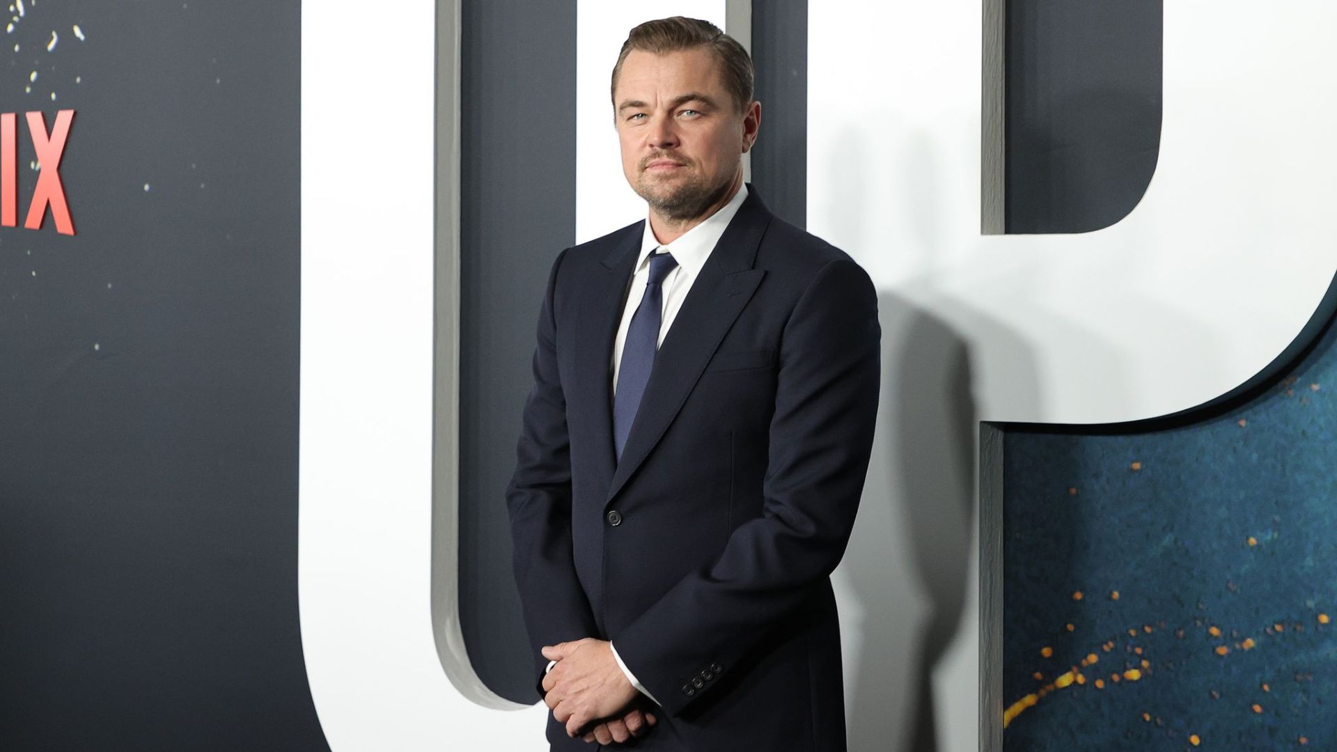 Aos 48 anos, Leonardo Di Caprio é criticado por namorar com jovem de 19 anos