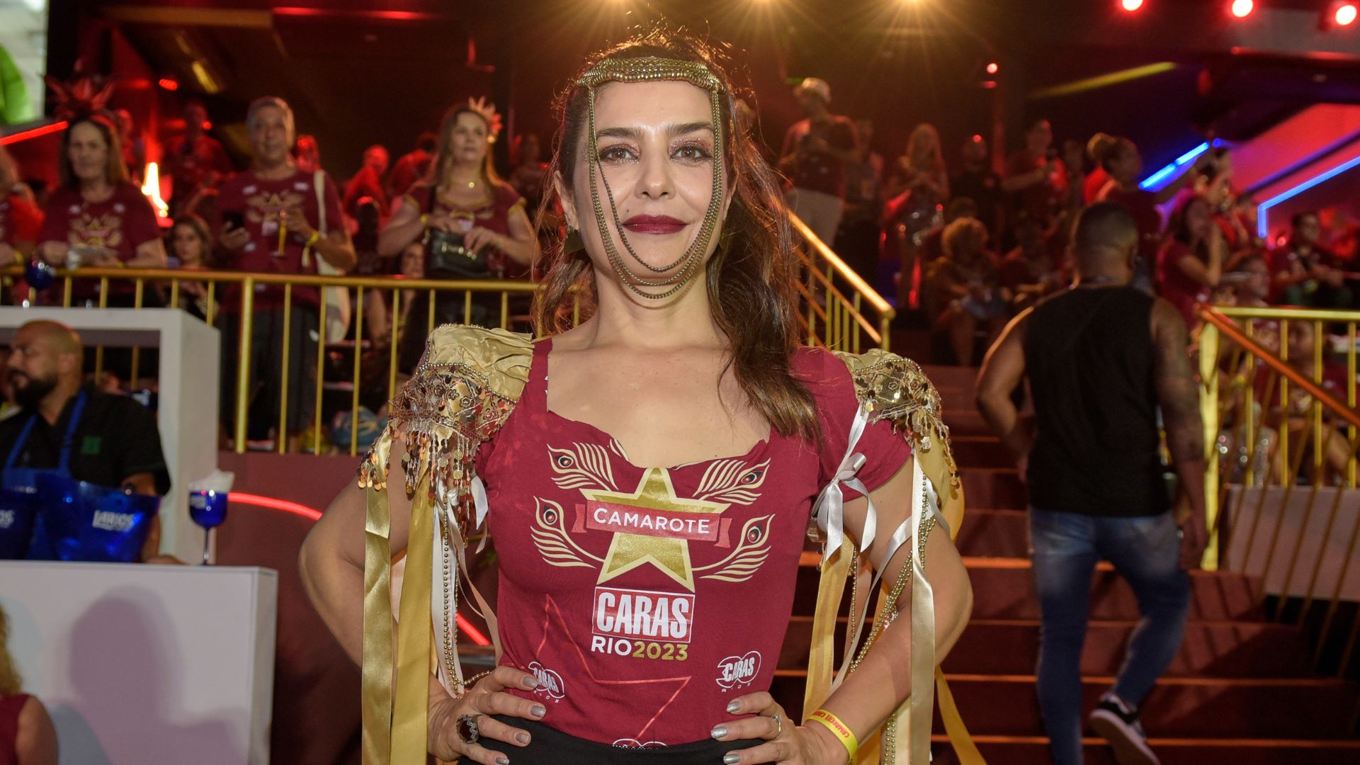 Leticia Sabatella relembra suas raízes no Carnaval e celebra desfiles na Sapucaí: ‘Honrar brasilidade’