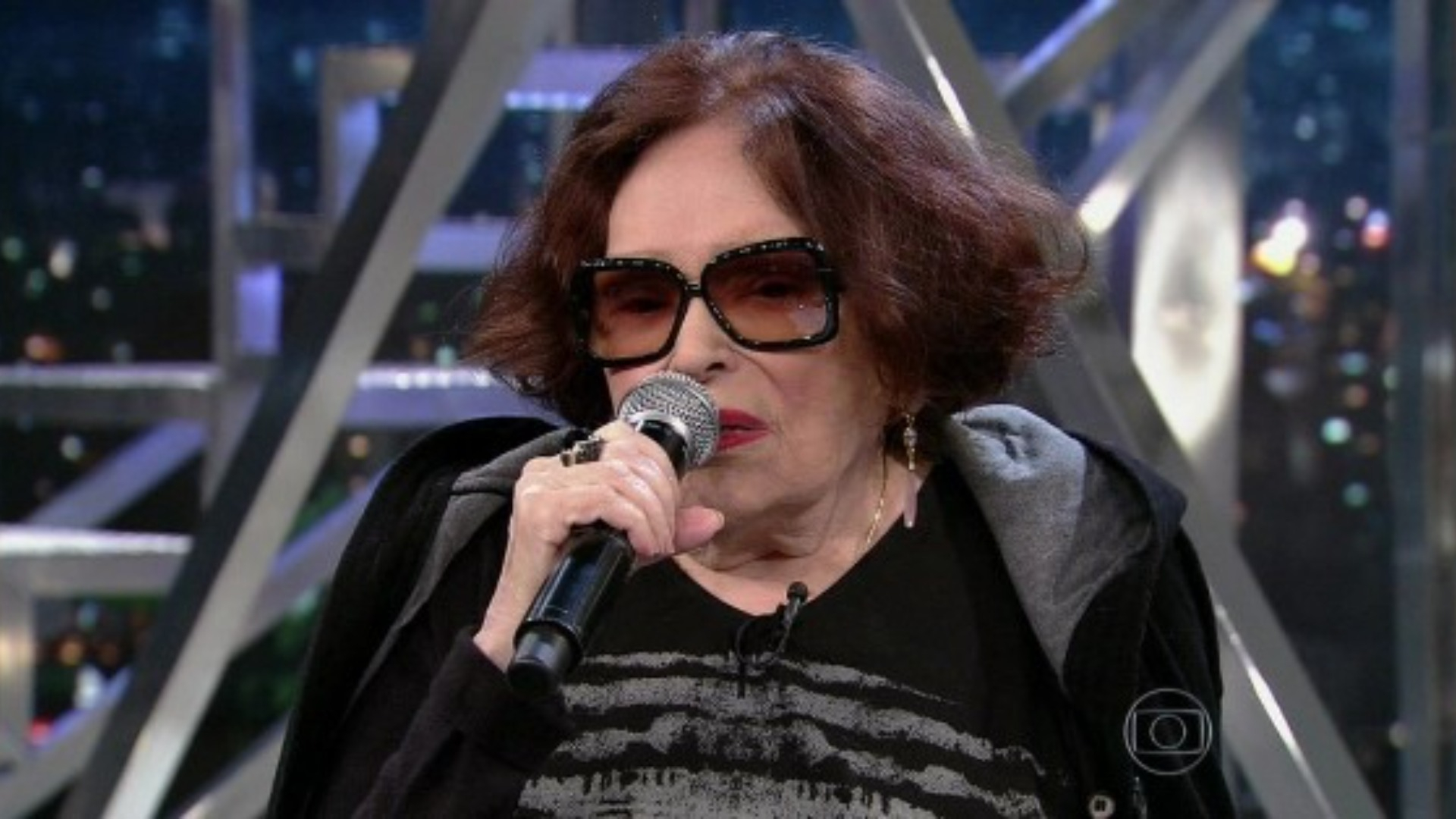 Jornalista de TV e atriz de teatro: Relembre famosos que morreram em fevereiro