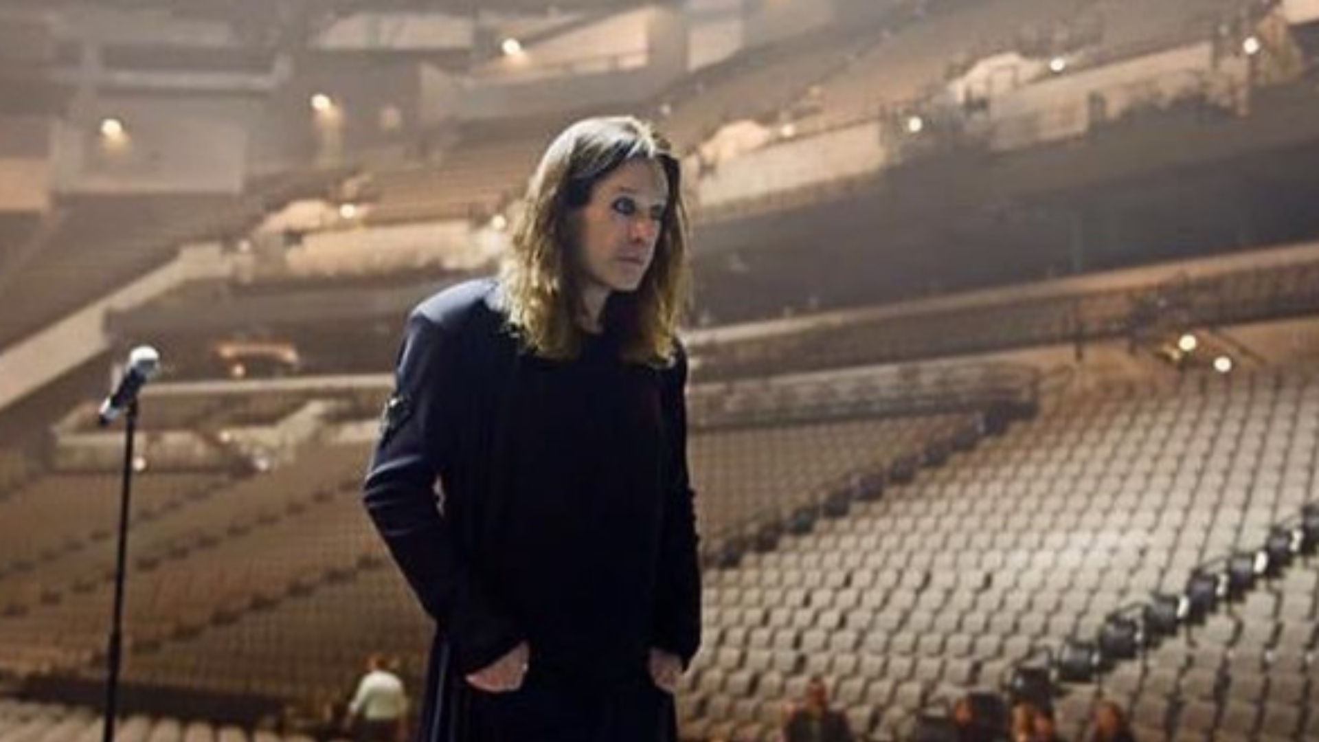 Ozzy Osbourne anuncia aposentadoria de turnês por conta de sequelas de acidente