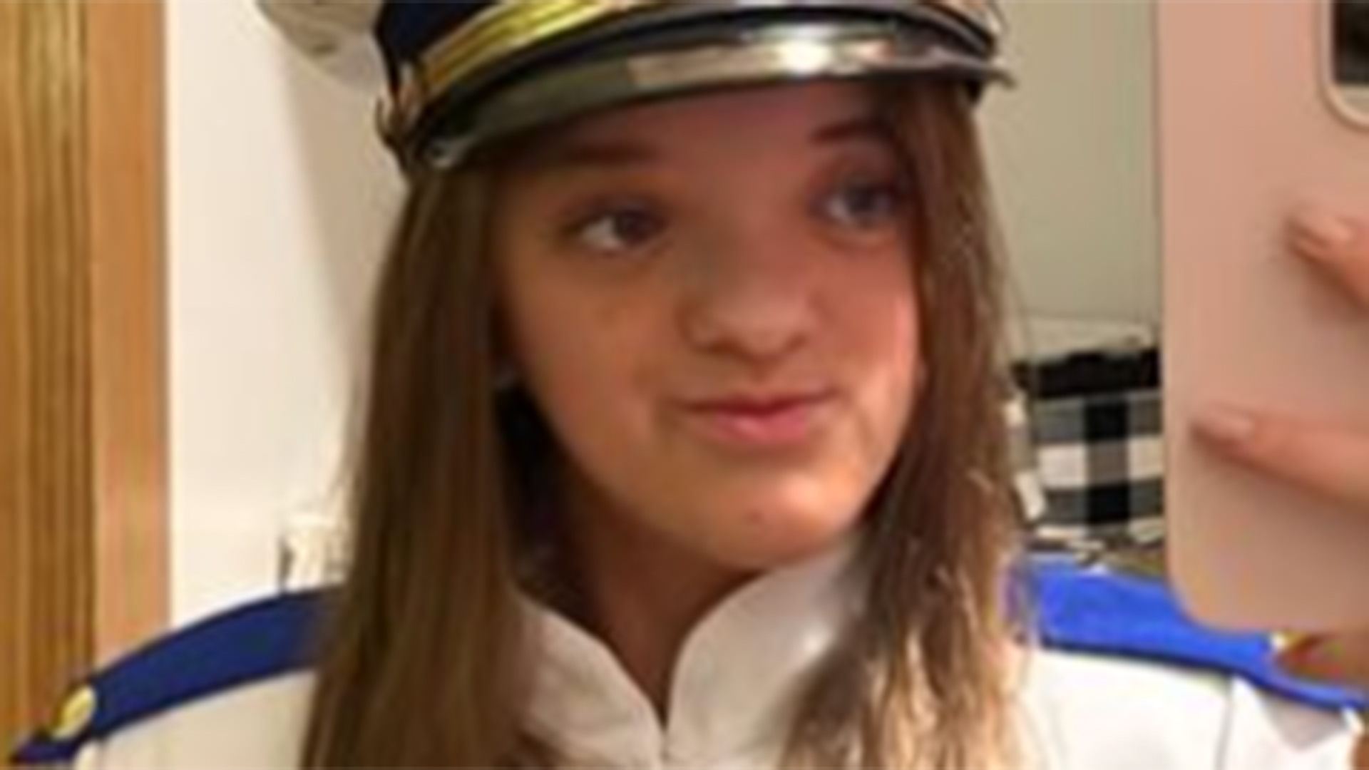 Rafaella Justus capricha na escolha da fantasia de carnaval
