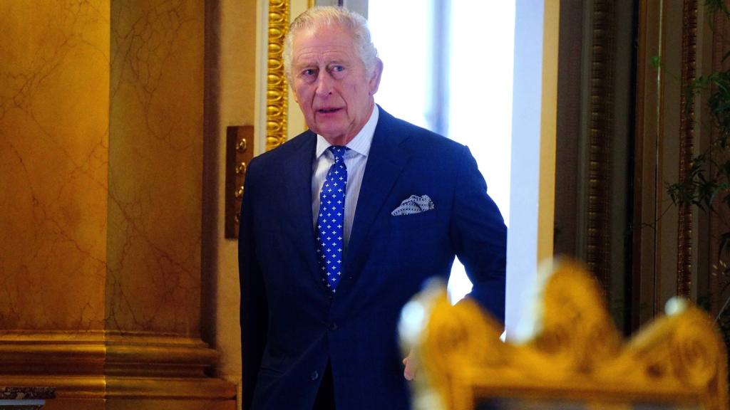 Grandes nomes da música na Inglaterra se recusaram a  cantar na coroação do Rei Charles. Saiba quem são!