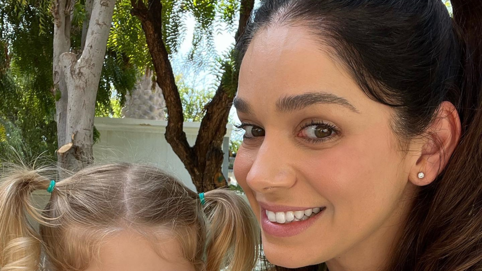 Sabrina Petraglia encanta ao mostrar passeio com a filha, Maya: “Um momento só nosso”
