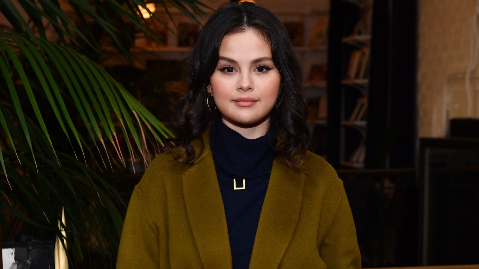 Selena Gomez fala sobre seu uso dos remédios para lúpus e seus efeitos colaterais