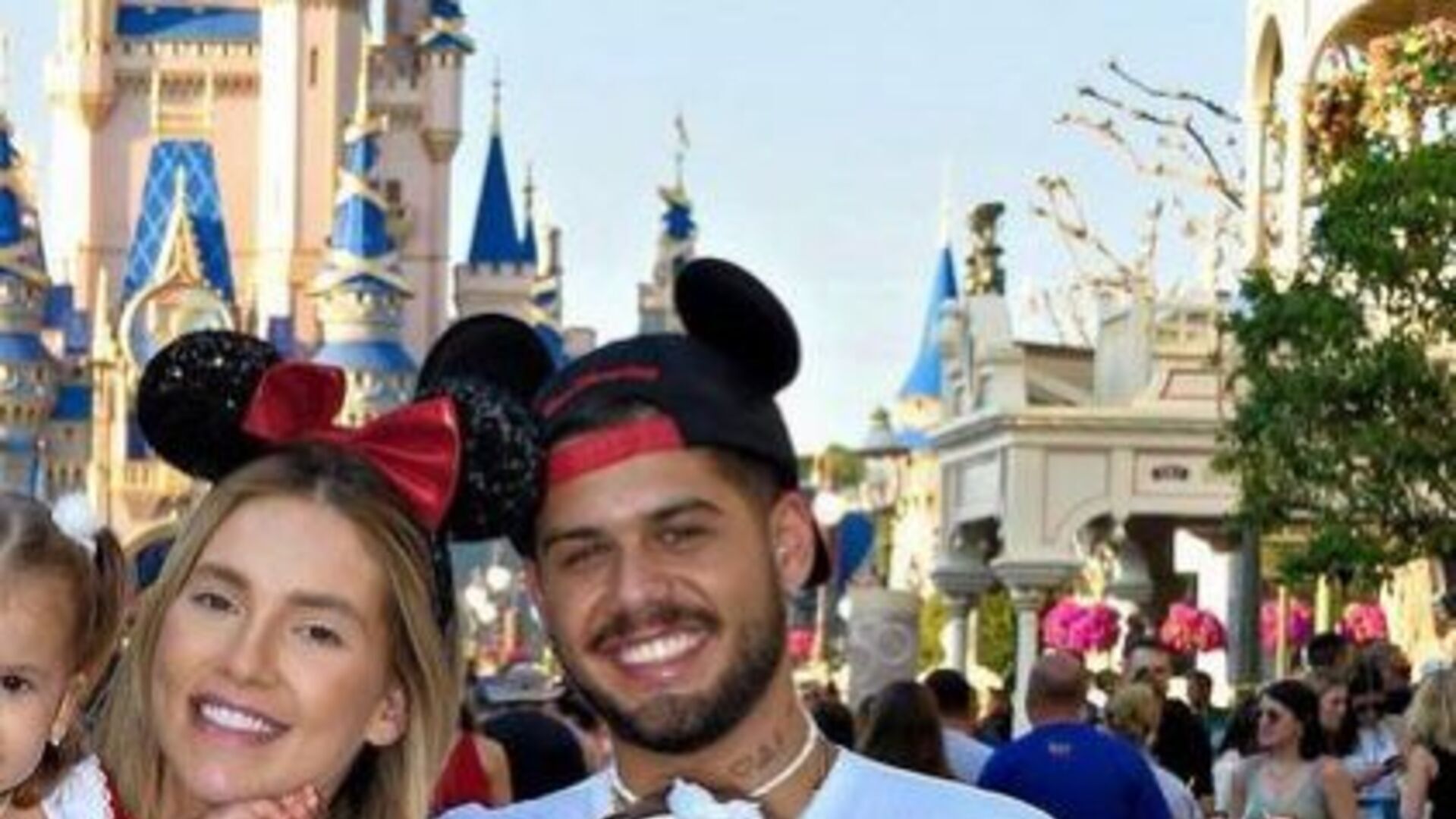 Virginia Fonseca compartilha foto de família em viagem a Disney