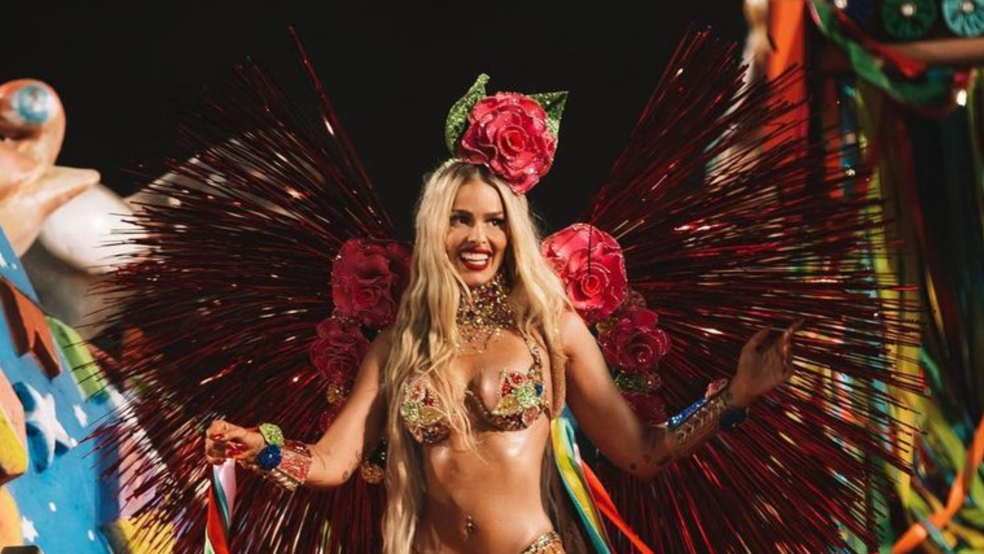 Yasmin Brunet fica irritada após desfile pela Grande Rio na Sapucaí