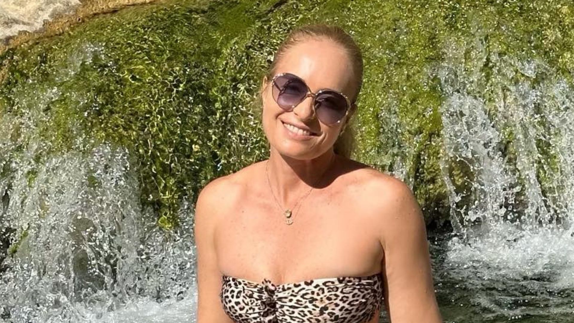 De biquíni de oncinha, Angélica impressiona ao mostrar registros deslumbrantes de sua viagem