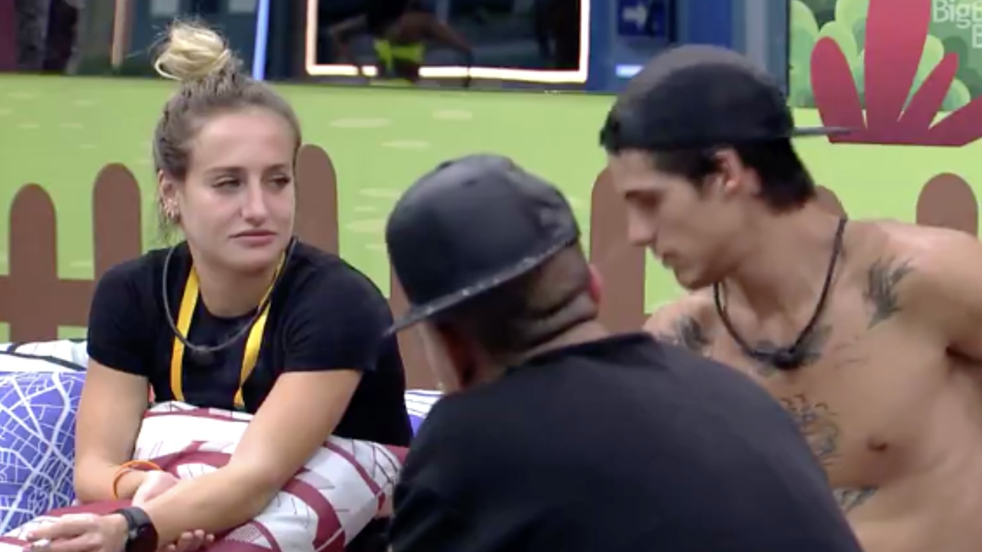 BBB 23: Gabriel e Bruna discutem após reunião com os brothers