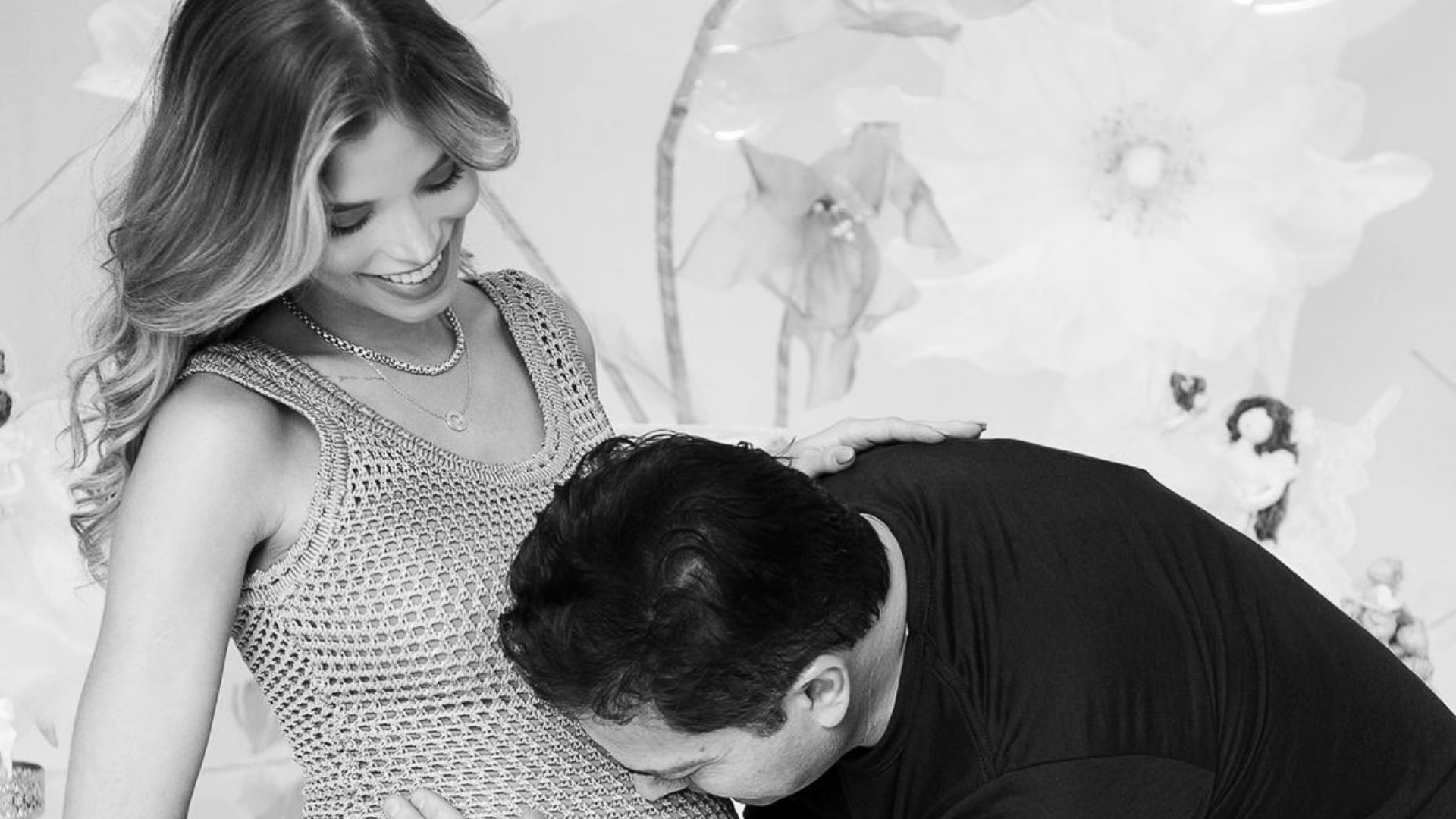 Carol Dias posta clique raro ao lado do pai e presta bela homenagem de aniversário: “Te amamos”