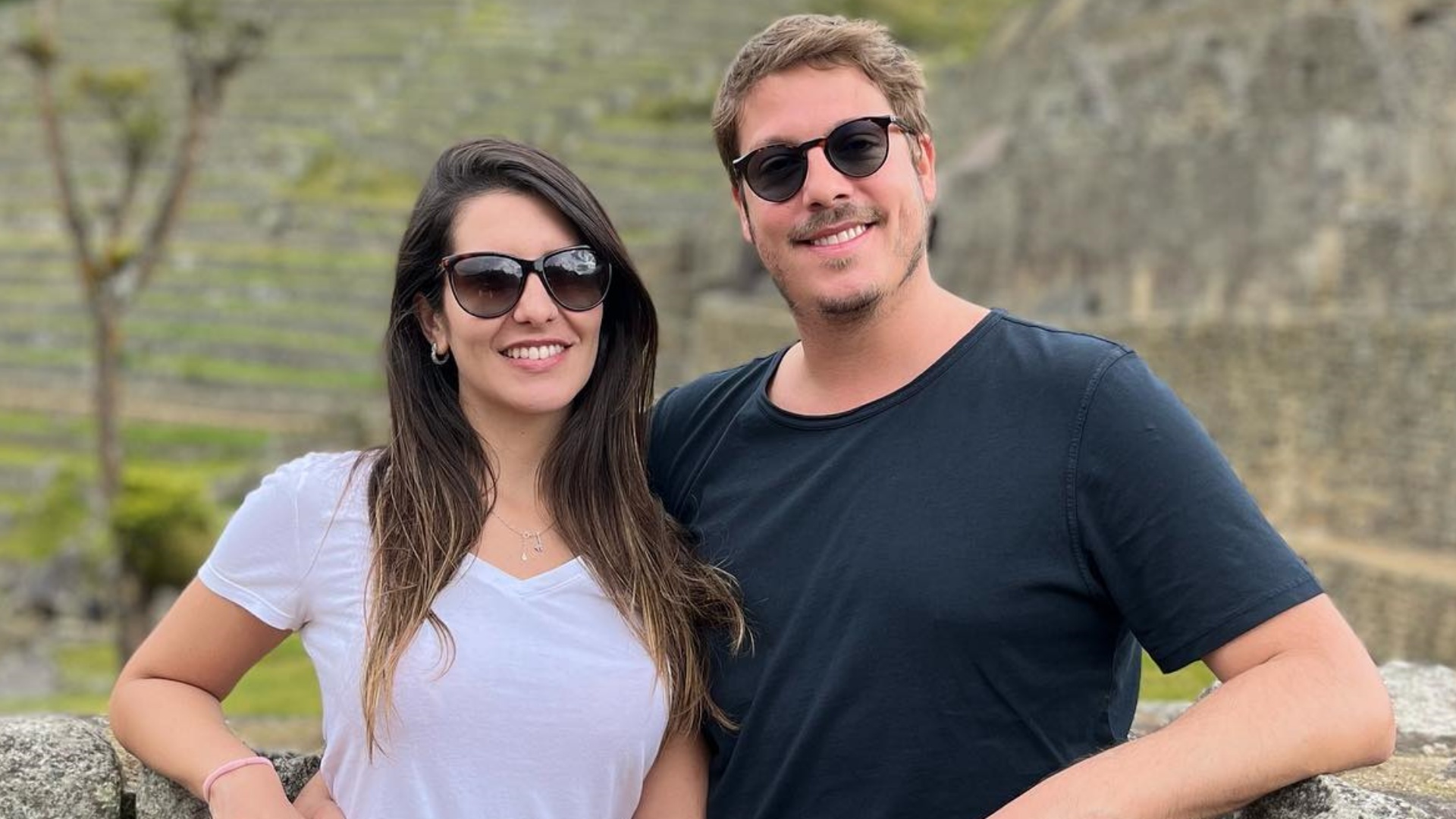 Casamento de Fabio Porchat e Nataly Mega chega ao fim, diz colunista