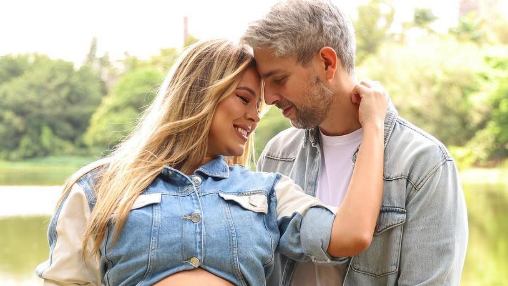 Ao lado do marido, ex-BBB Isabella Cecchi exibe barrigão na reta final da gravidez: “Sonho realizado”
