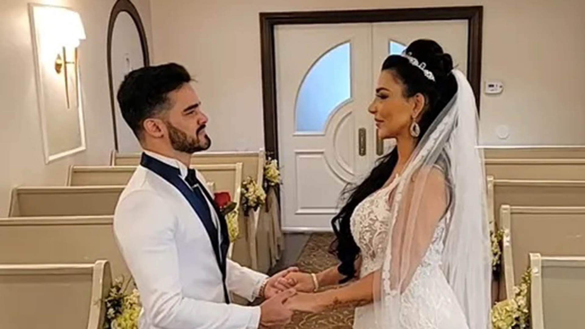 Jenny Miranda se casa em Las Vegas com Fabio Gontijo