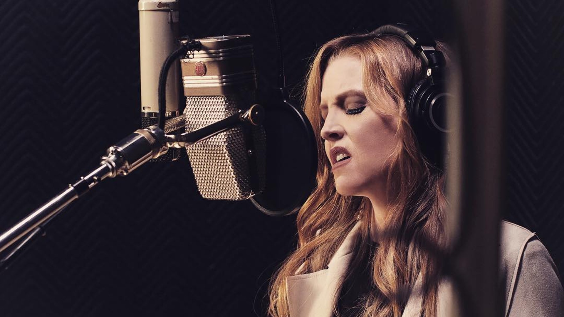 Família e amigos próximos farão cerimônia de despedida privada para Lisa Marie Presley
