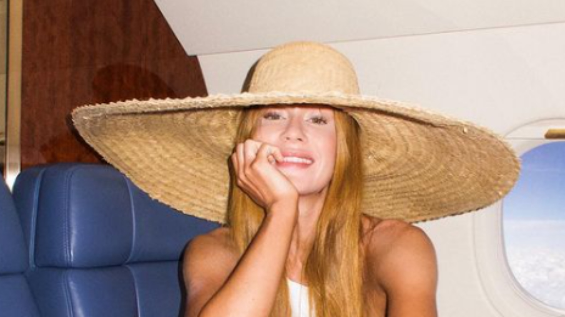 Marina Ruy Barbosa abre álbum de fotos de viagem por Fernando de Noronha