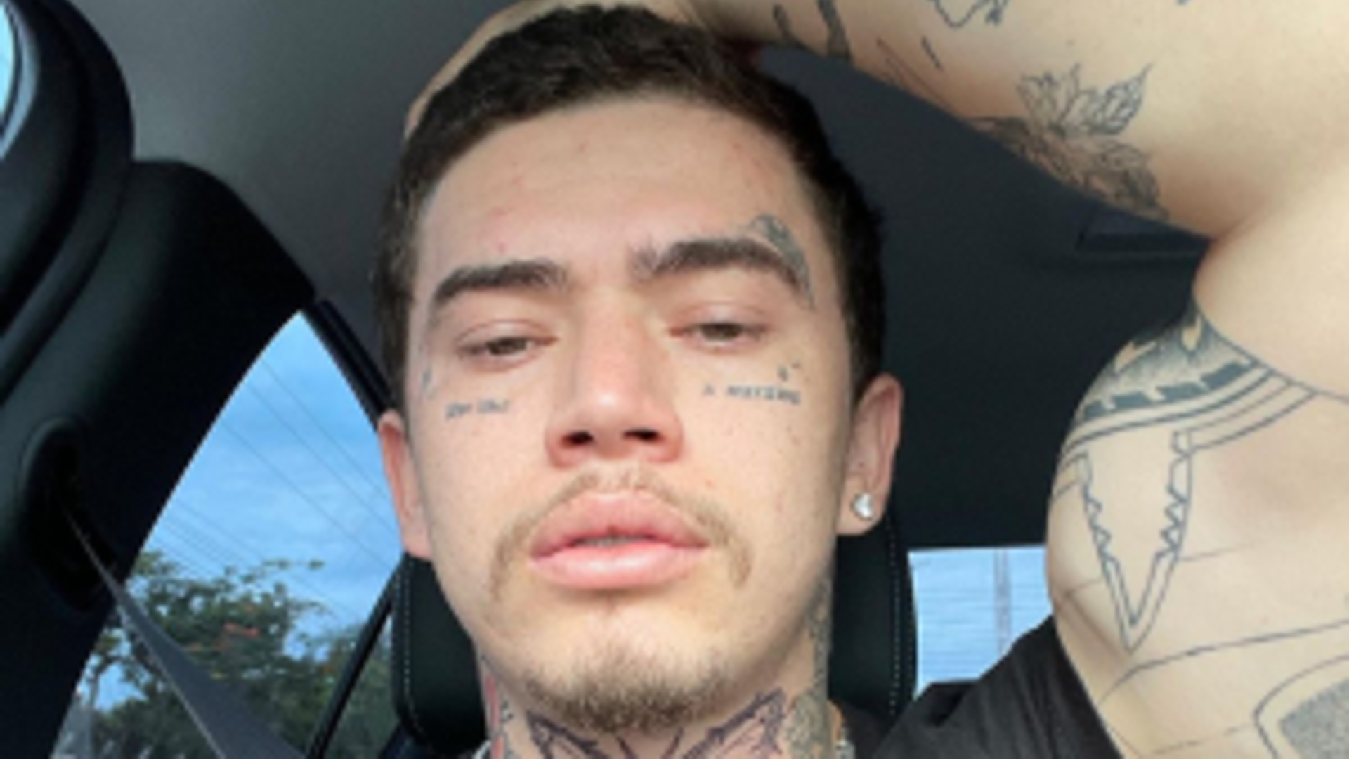 ‘Não sou rico como o Neymar’, diz Whindersson Nunes sobre dinheiro