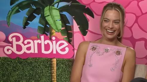 Margot Robbie abre o jogo e diz que nunca gostou da Barbie e não sabia se era a pessoa certa para o papel