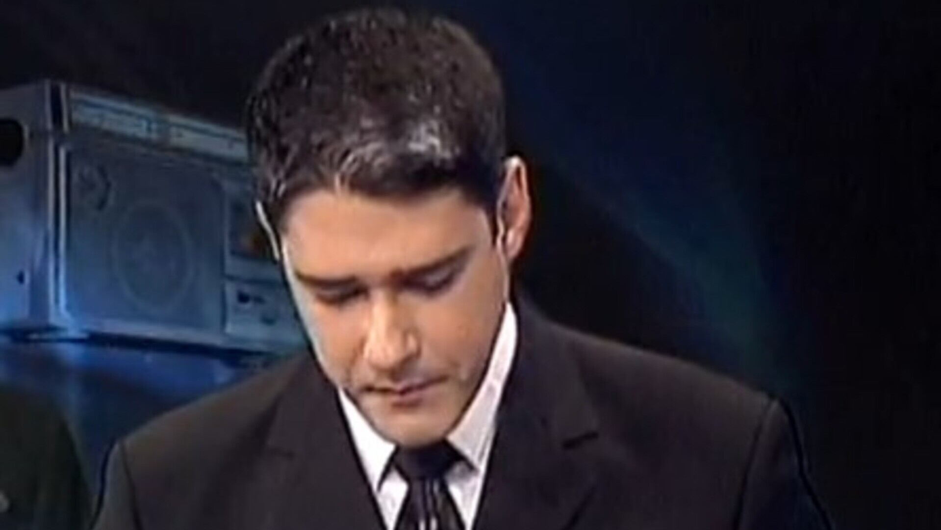 Há 20 anos, William Bonner quebrava o protocolo e chorava no ‘Jornal Nacional’