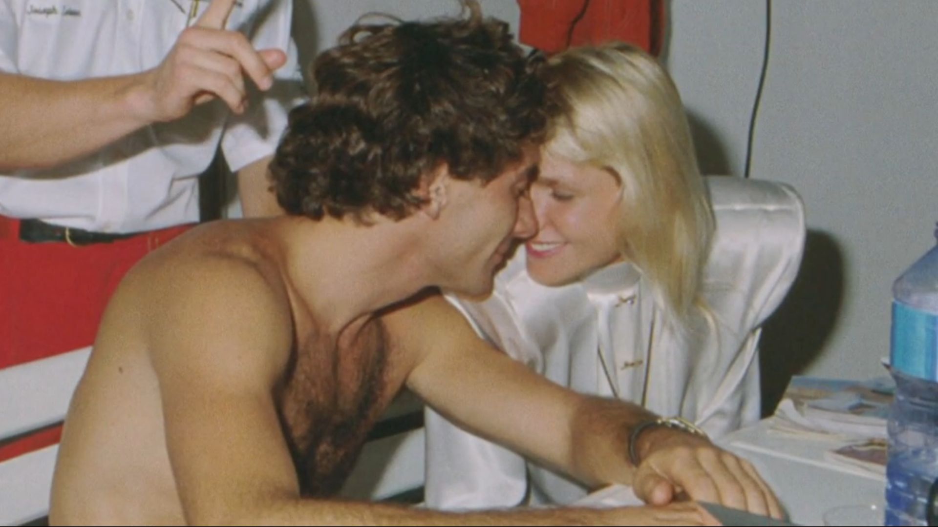 Como Xuxa e Ayrton Senna se conheceram? Relembre romance