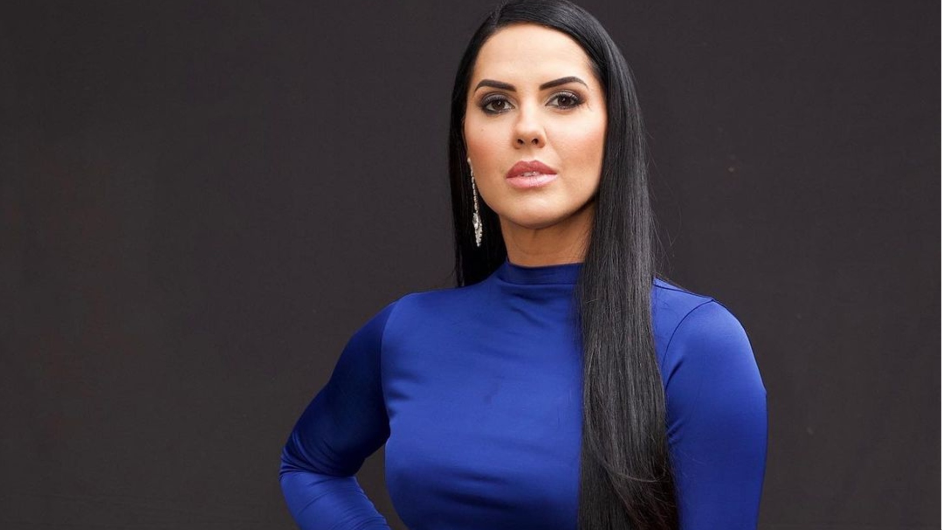 Graciele Lacerda fica enlouquecida com seu look: ‘Não aguentei’