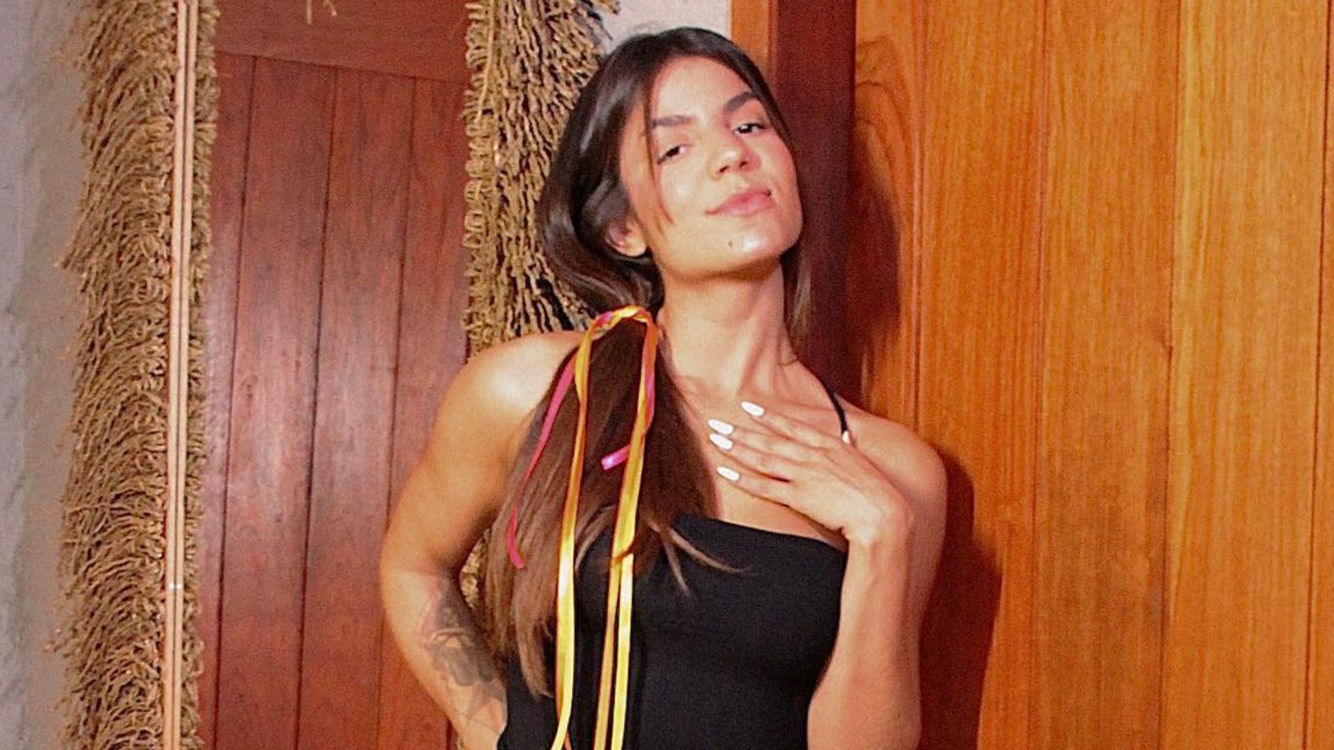 Filho de Leonardo afirma estar apenas conhecendo Hariany Almeida: ‘Nada sério’