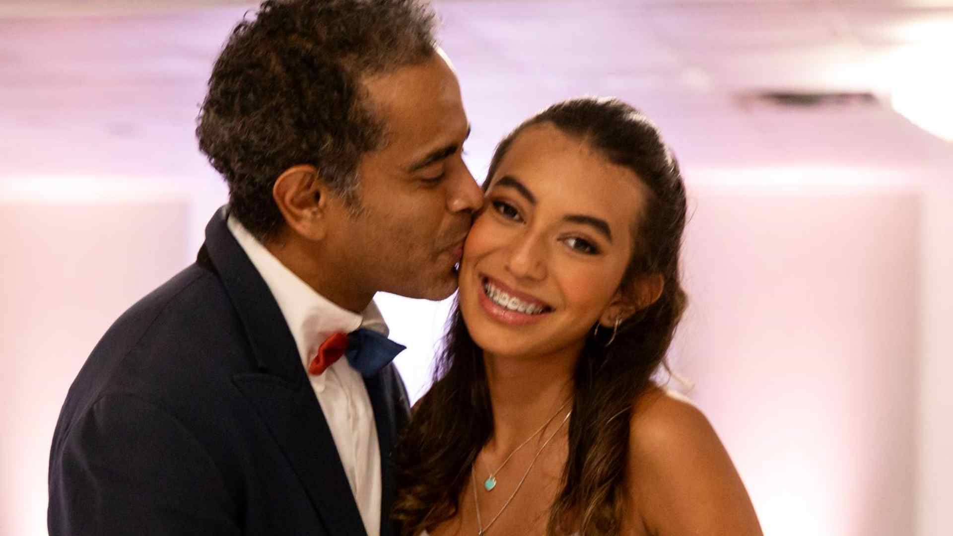 Jair Oliveira presta bela homenagem no aniversário da filha: “Conte sempre comigo”