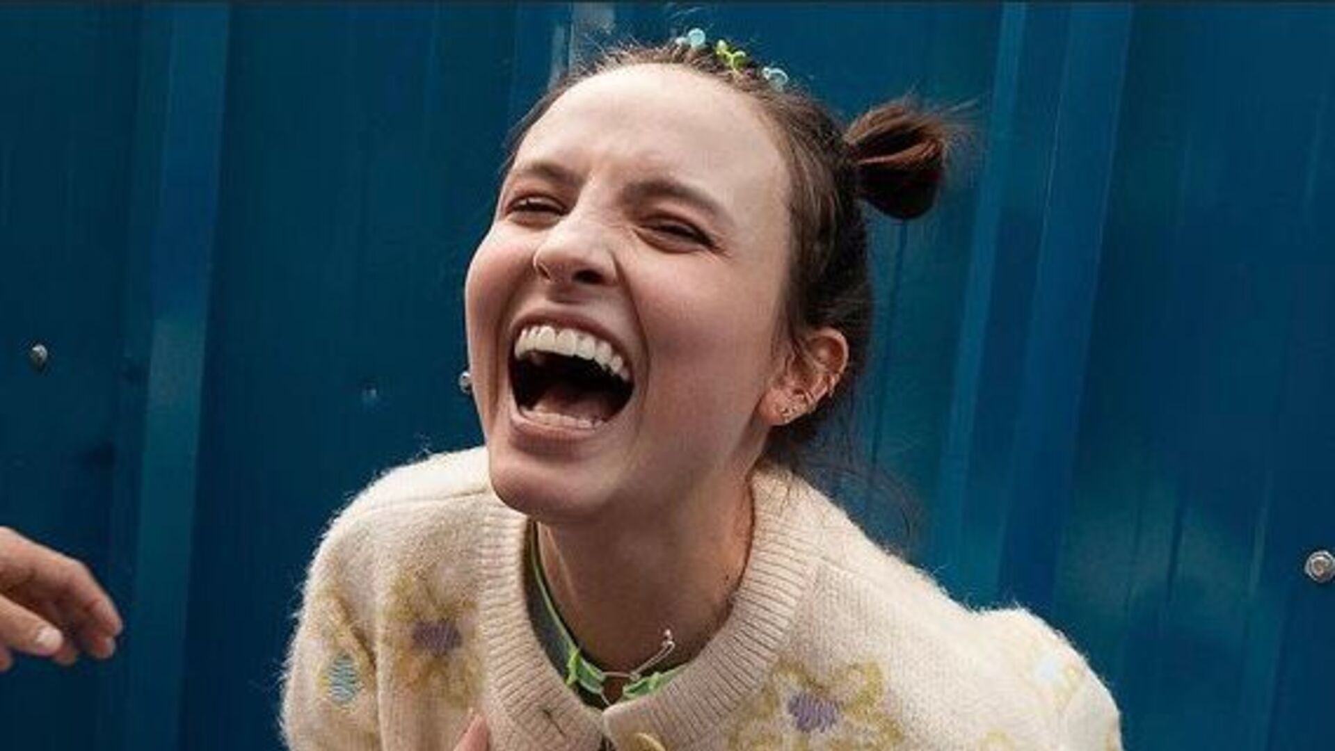 Após polêmicas com a família, Larissa Manoela surge rindo em fotos: “Minha essência”