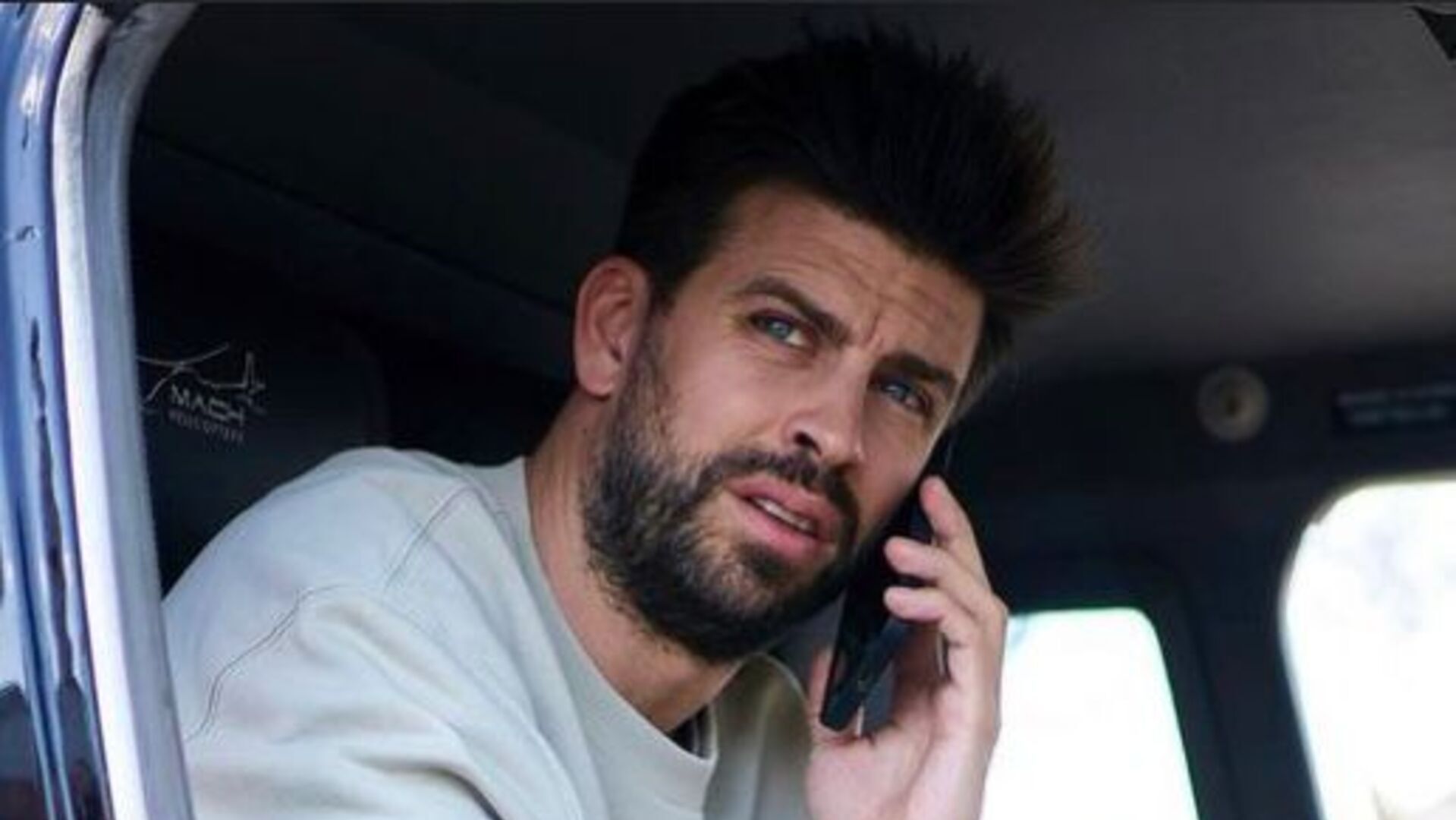 Piqué se irrita com fãs da ex-esposa Shakira e dispara: “Vocês não são nada”