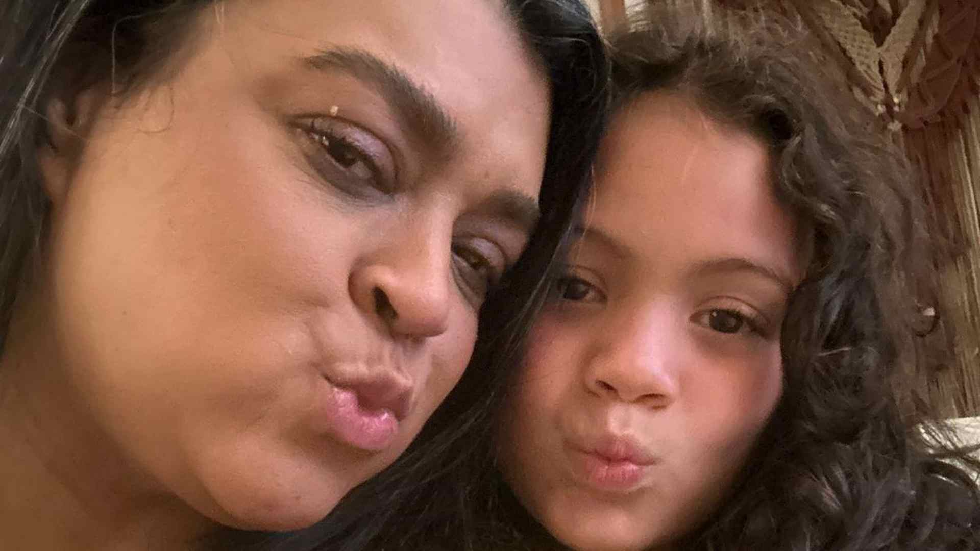 No Dia dos Avós, Preta Gil se derrete pela neta: “Melhor presente que ganhei”