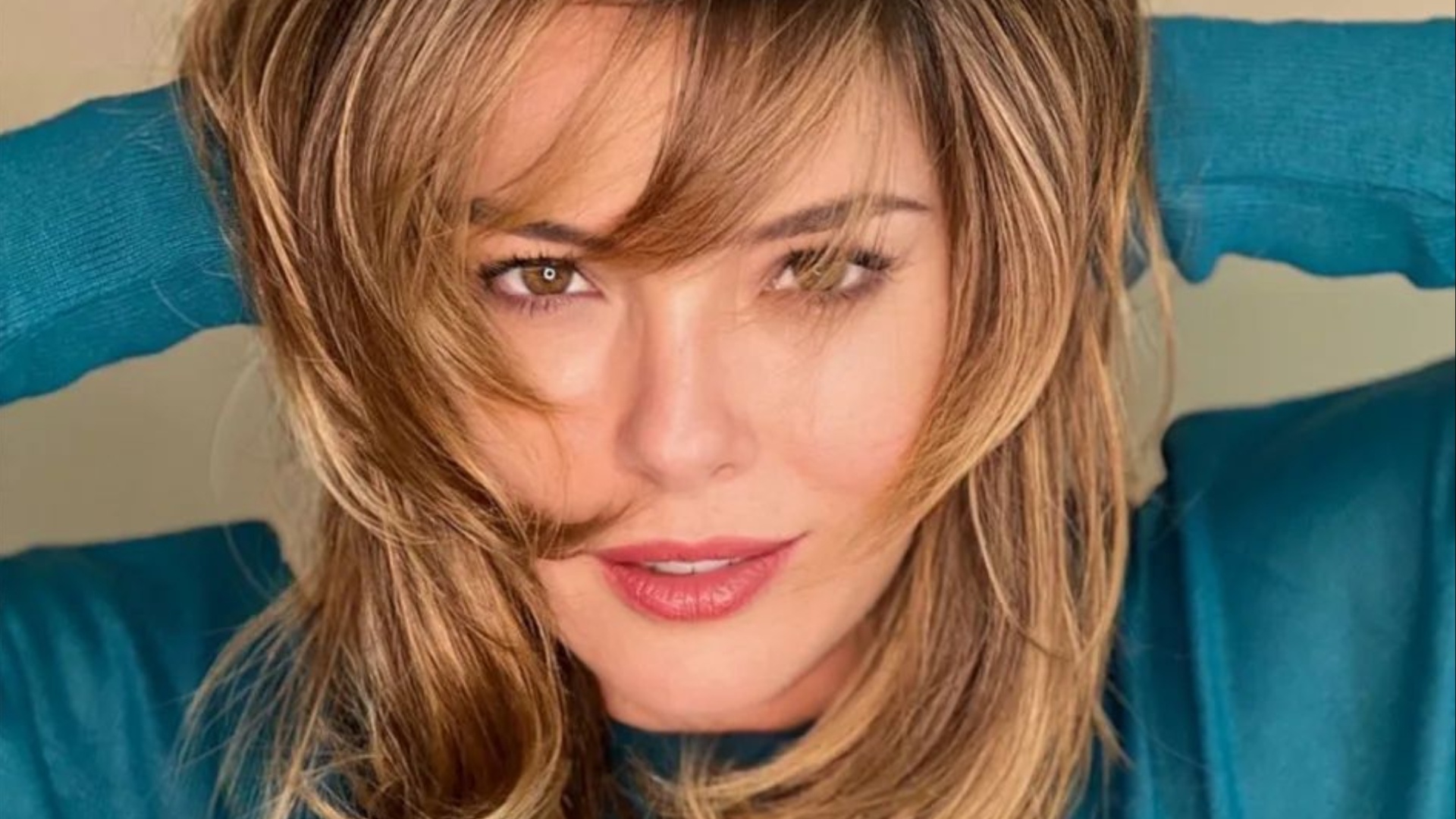 Regiane Alves encerra contrato com a Globo após fim de ‘Vai na Fé’