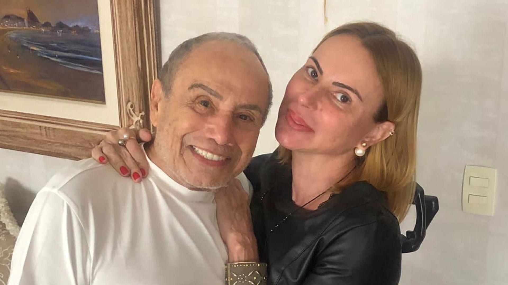 Mari Saade, esposa de Stenio Garcia, abre o jogo sobre internação do ator: ‘Estou um caco’