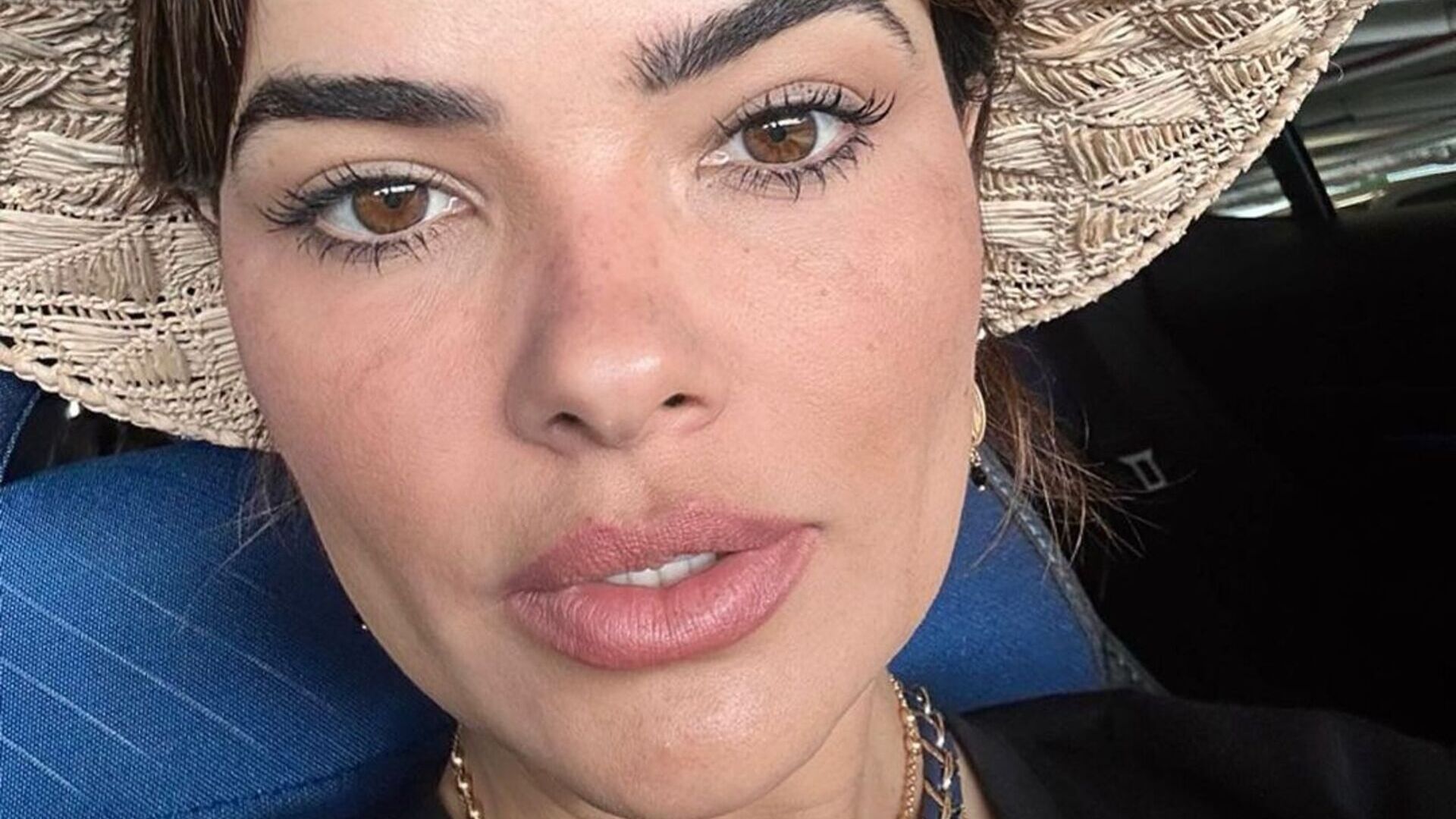 Vanessa Giácomo impressiona ao mostrar rosto de perto: ‘Maquiagem’