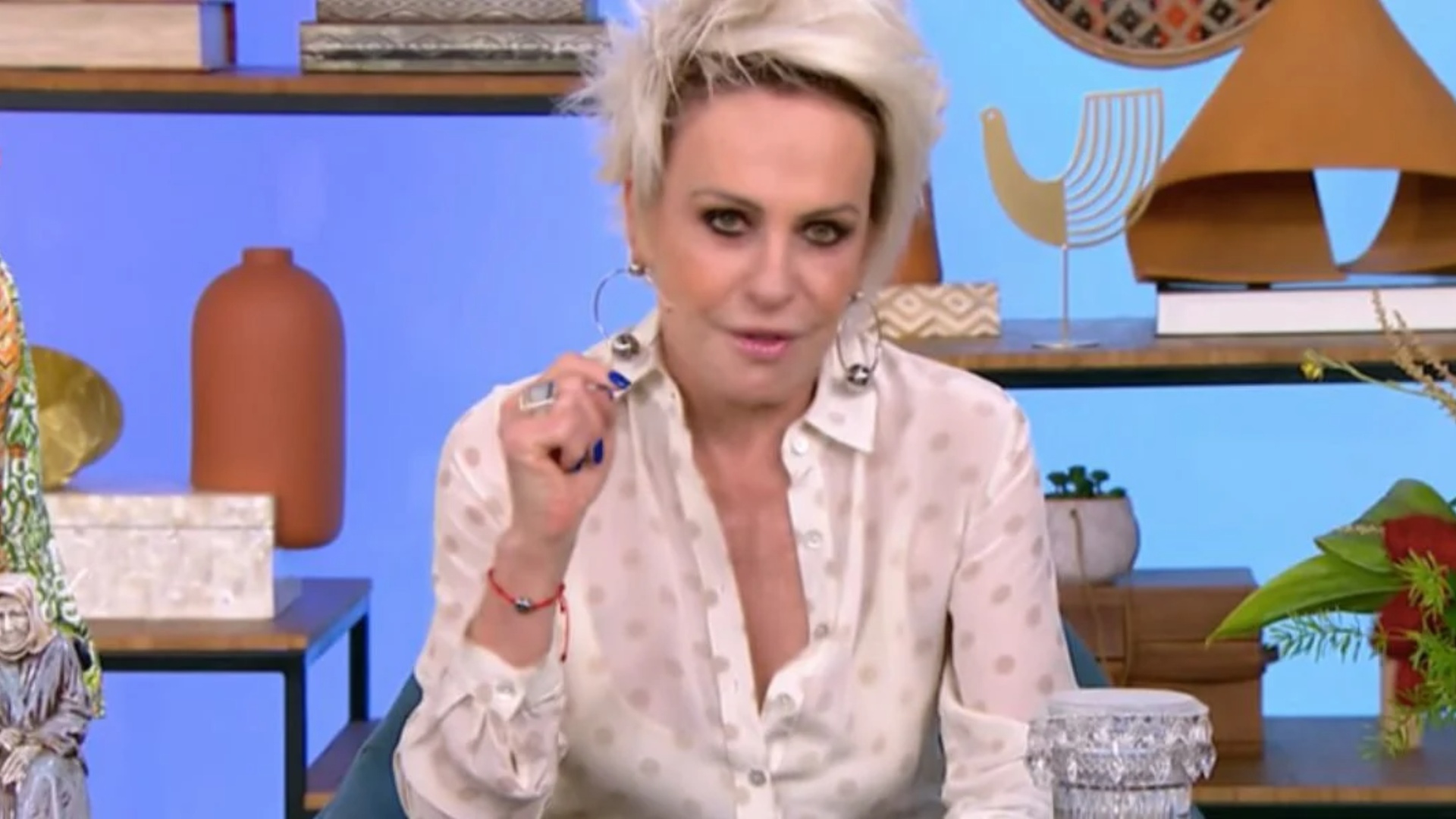Ana Maria Braga descobre quem furtou horta de seu programa e expõe: ‘Frequente’