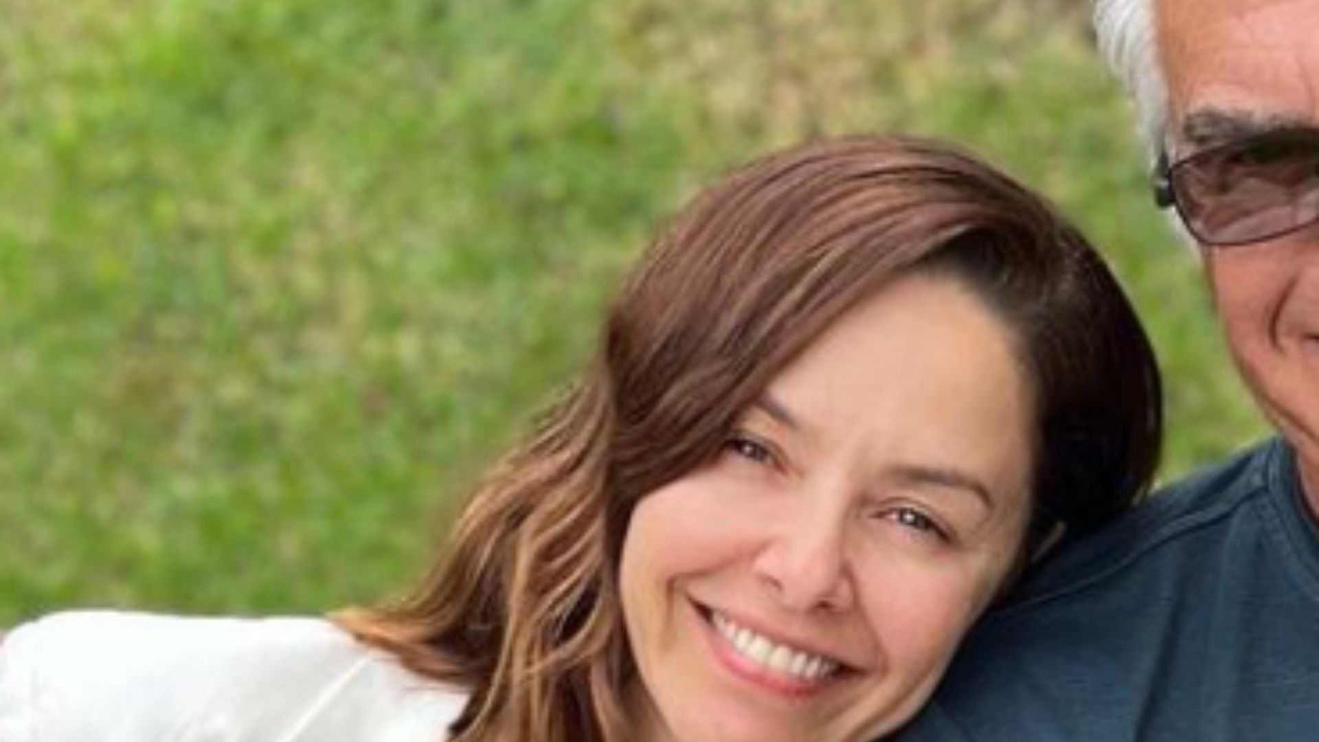 Bianca Rinaldi faz desabafo sobre casamento com homem 20 anos mais velho: “Respeito”