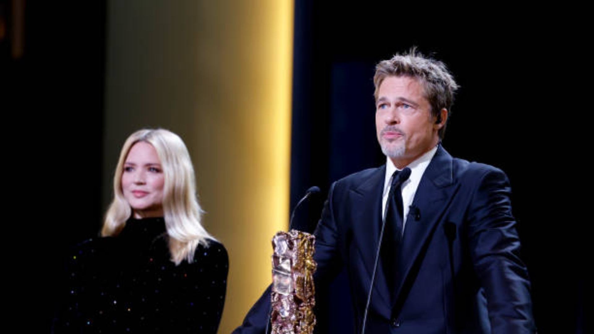 Brad Pitt desabafa e admite ainda ter sentimentos por uma de suas ex-namoradas