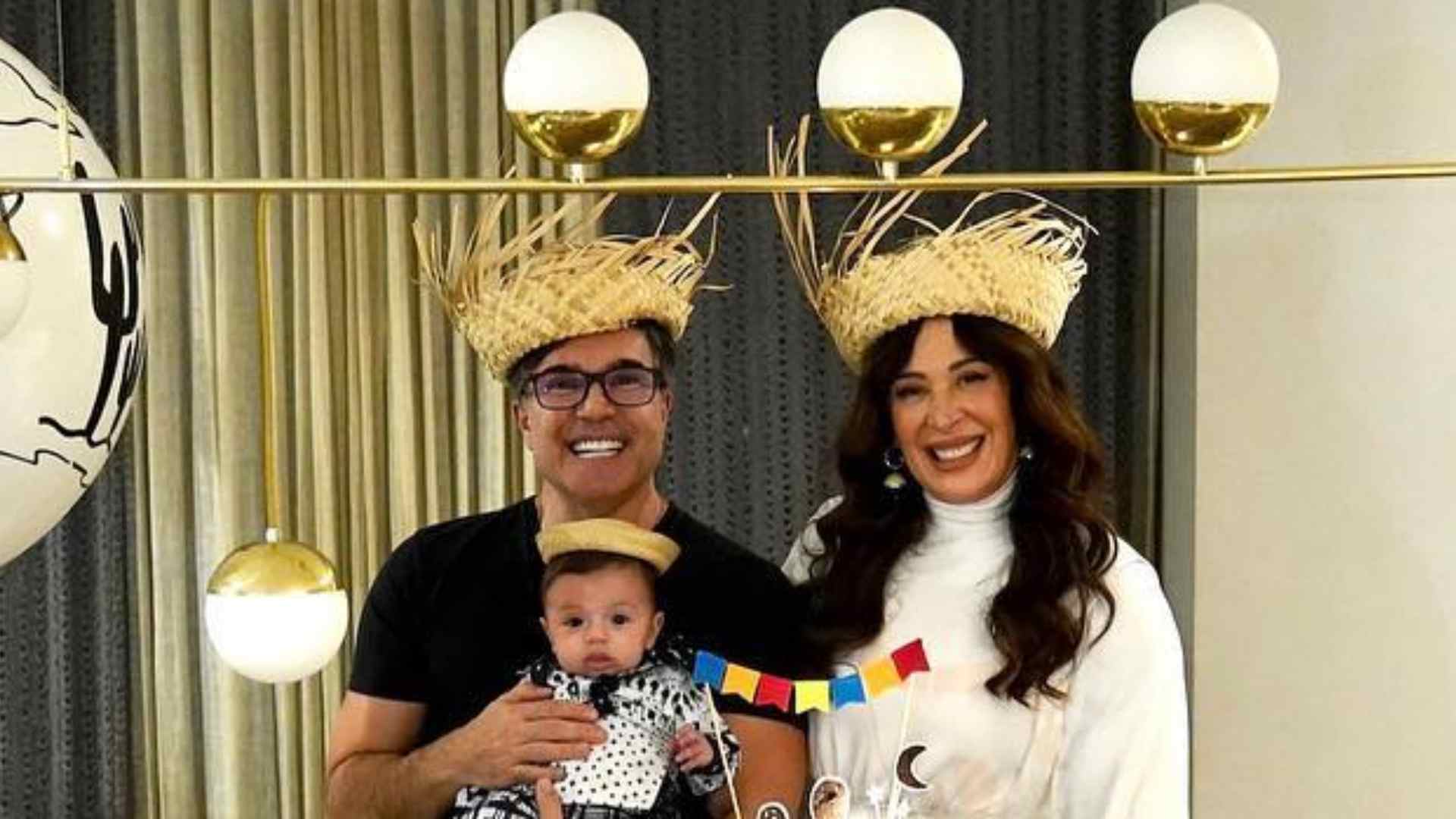 Claudia Raia e Jarbas Homem de Mello comemoram mesversário do filho em clima junino