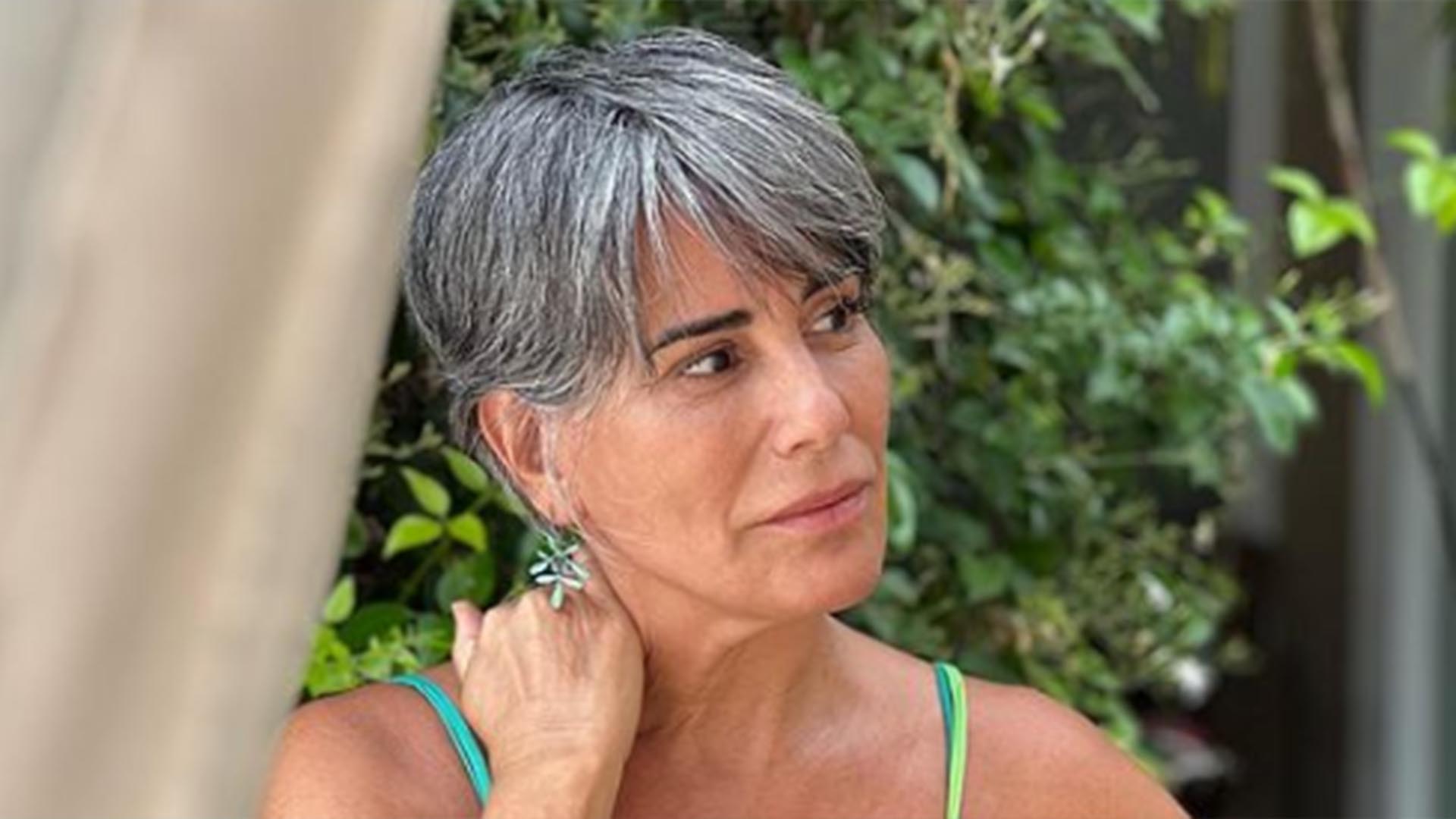 Gloria Pires usa produto da cozinha para cuidar do cabelo branco: ‘Excelente’