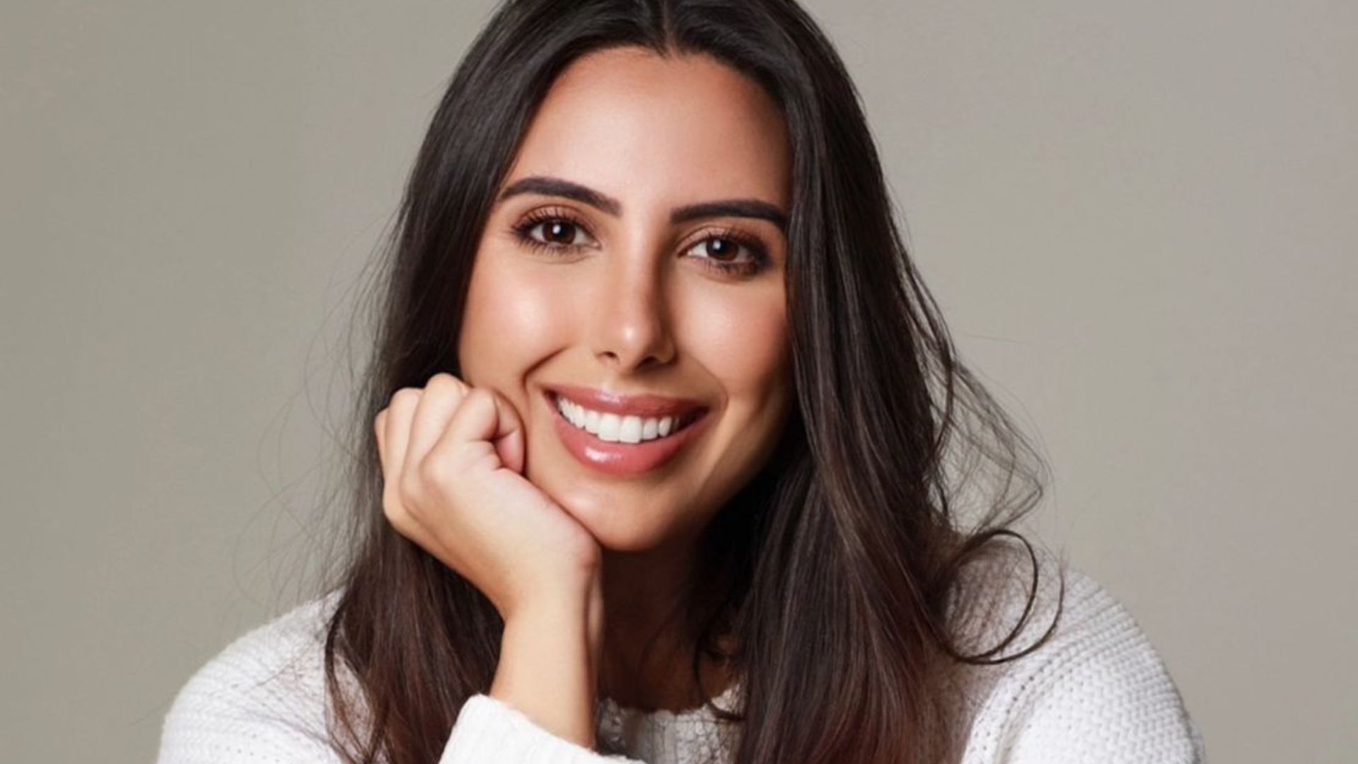 Atriz poliglota estreia no Globoplay e reflete: ‘O mais importante não é a fama’