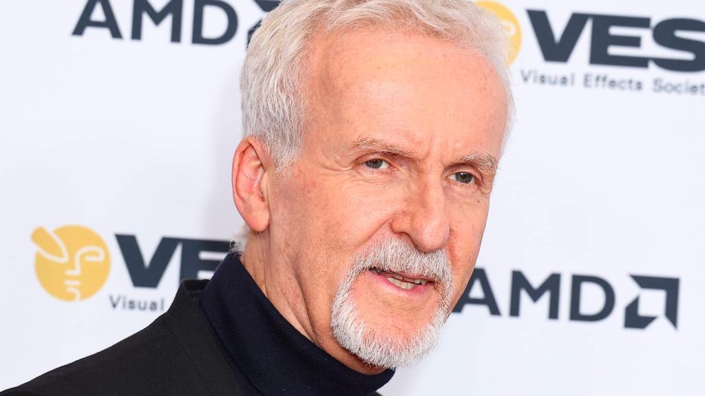 Diretor de Titanic, James Cameron, afirma que buscas pelo submarino desaparecido foram uma farsa