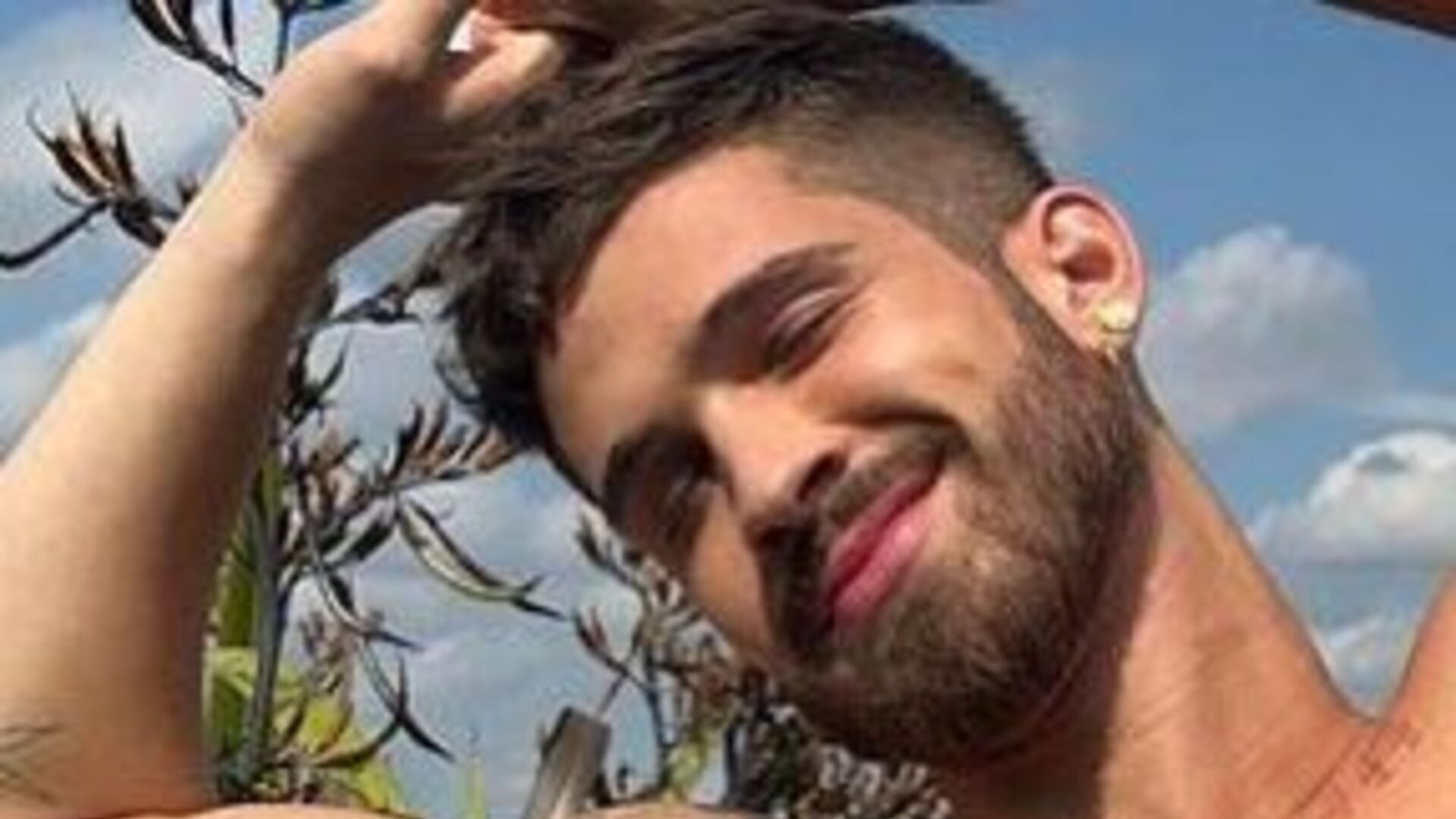 João Guilherme leva seguidores à loucura ao surgir sem camisa: “Que sabor”