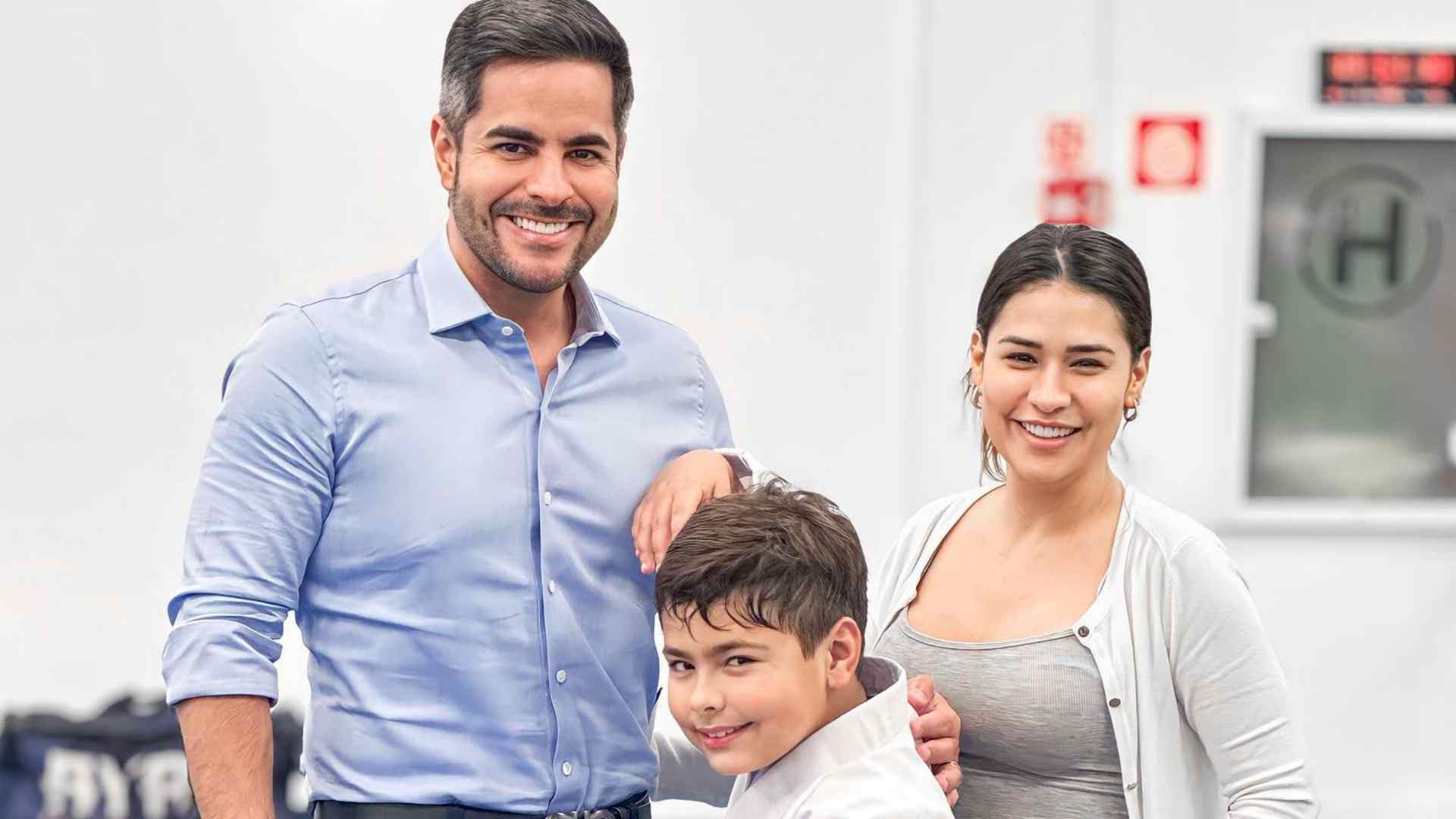 Marido de Simone Mendes rasga elogios ao comemorar conquista do filho: “Ele conseguiu”