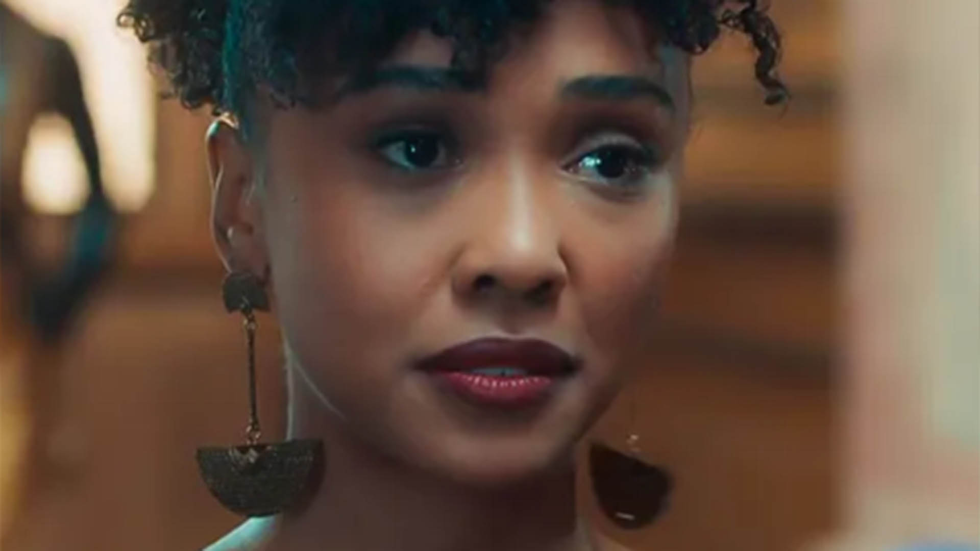 Amor Perfeito: Lucília revela segredo antes de morrer na novela