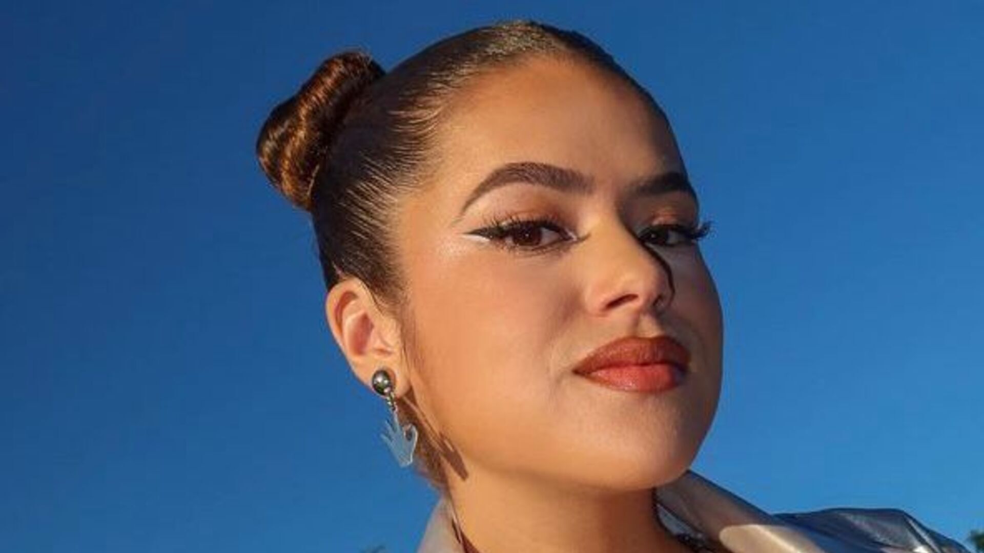 Maisa Silva aposta na beleza ao comparecer a show de Ludmilla: “Impecável”
