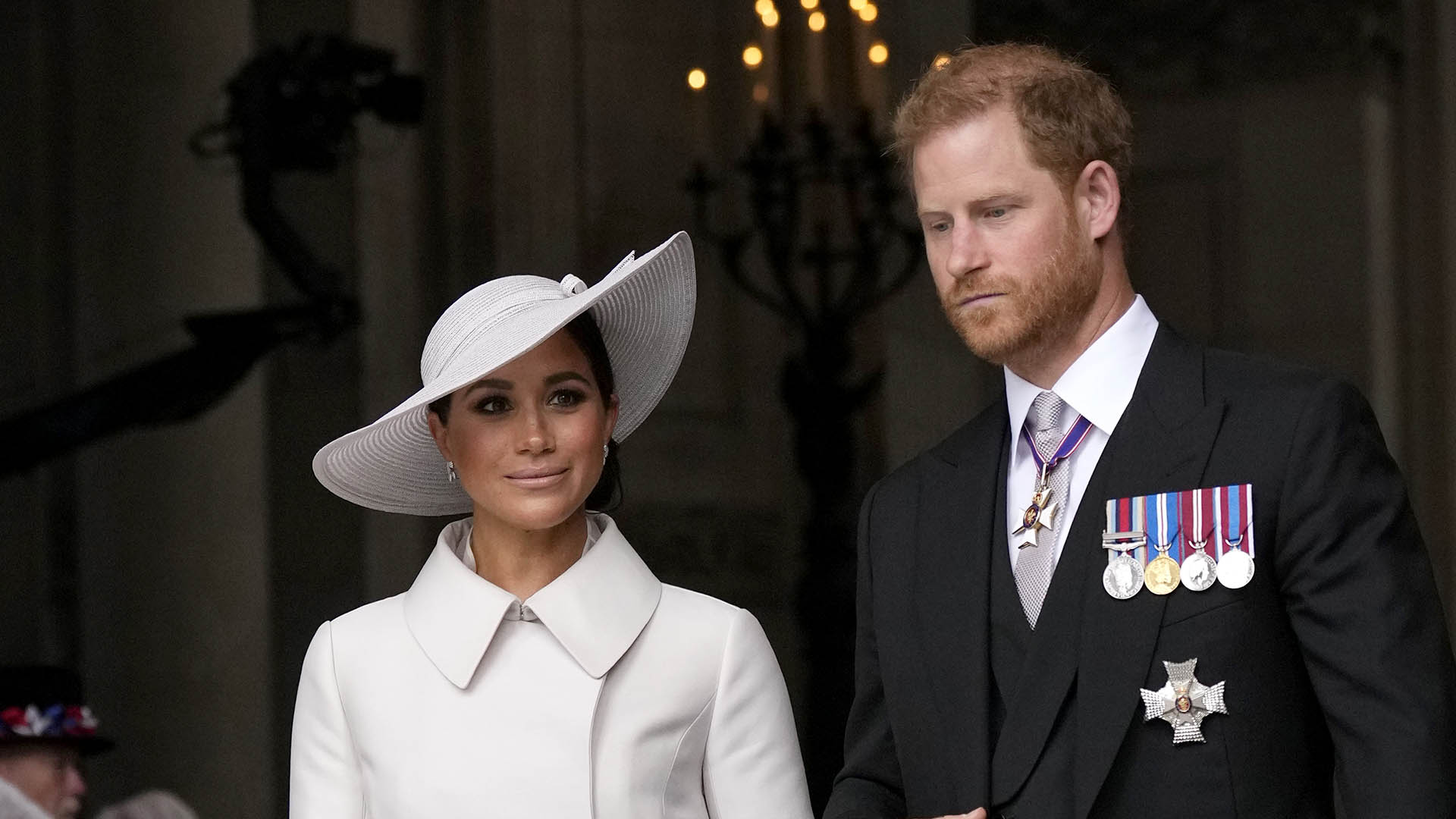 Príncipe Harry e Meghan Markle enfrentam rumores de crise conjugal