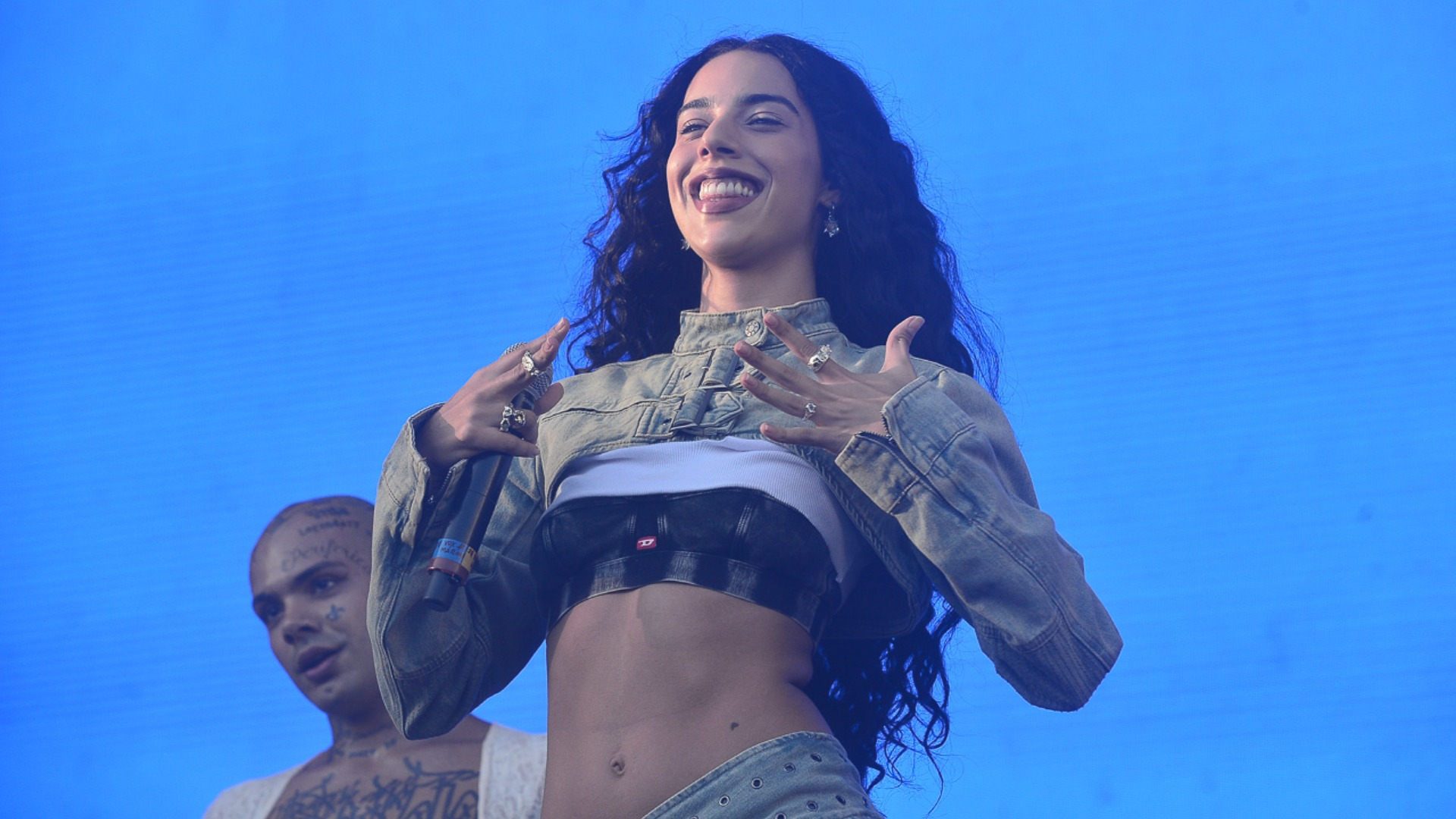 Marina Sena revela futuro na moda e entrega sonho com desfiles internacionais