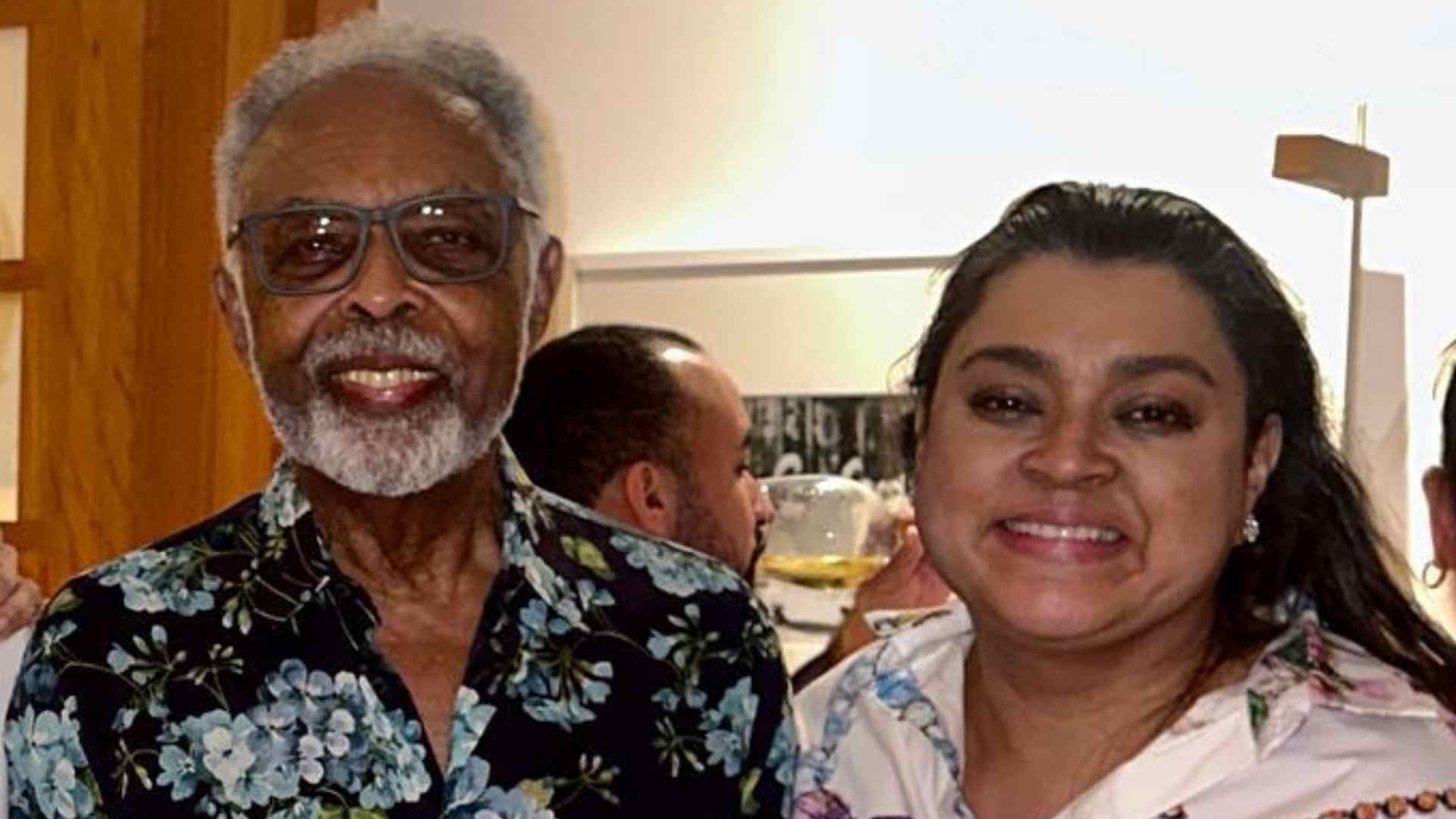 Preta Gil mostra detalhes da festa de aniversário do pai, Gilberto Gil