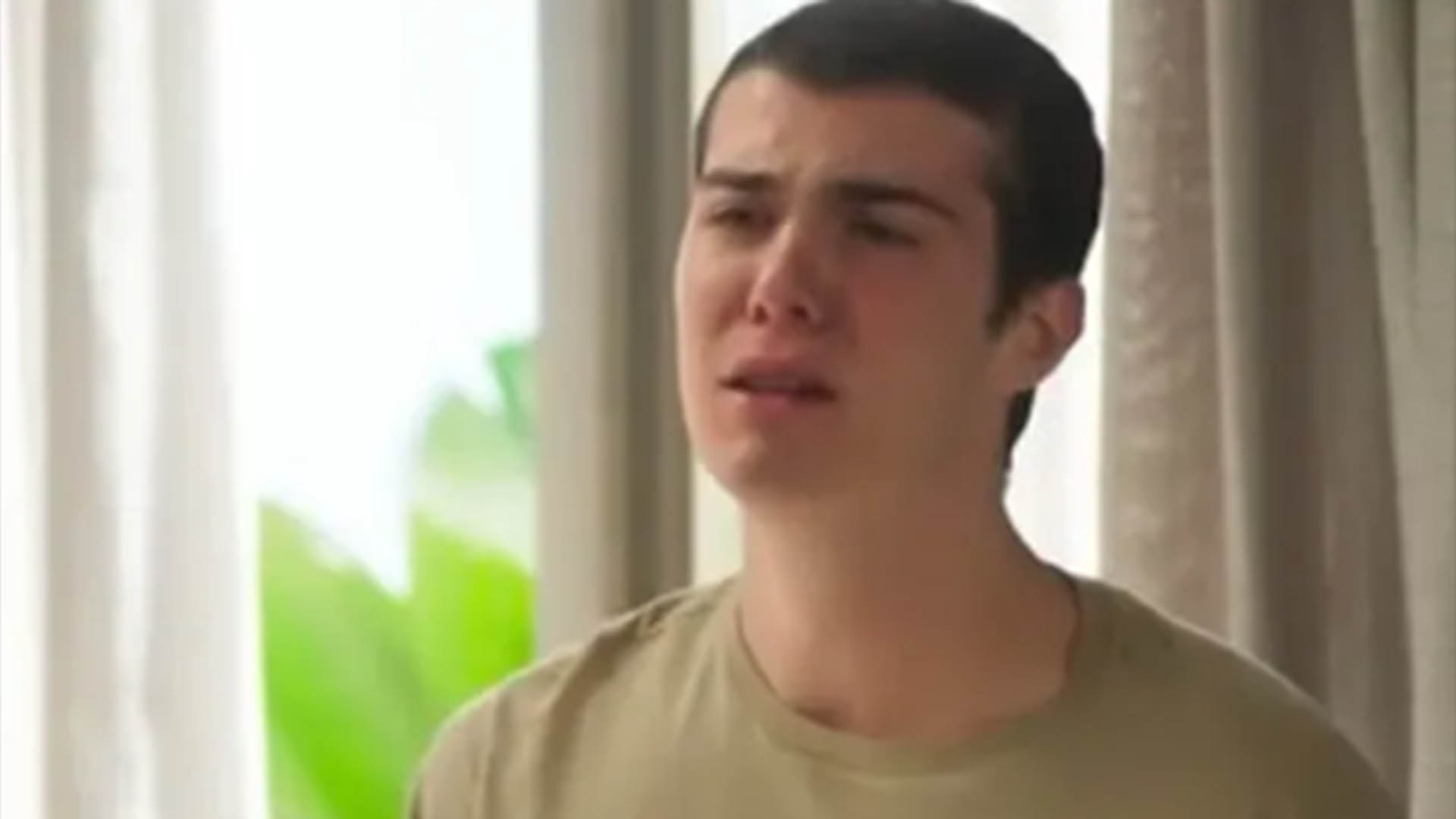 Vai na Fé: Saiba como Rafa descobre que Kate foi amante de Theo
