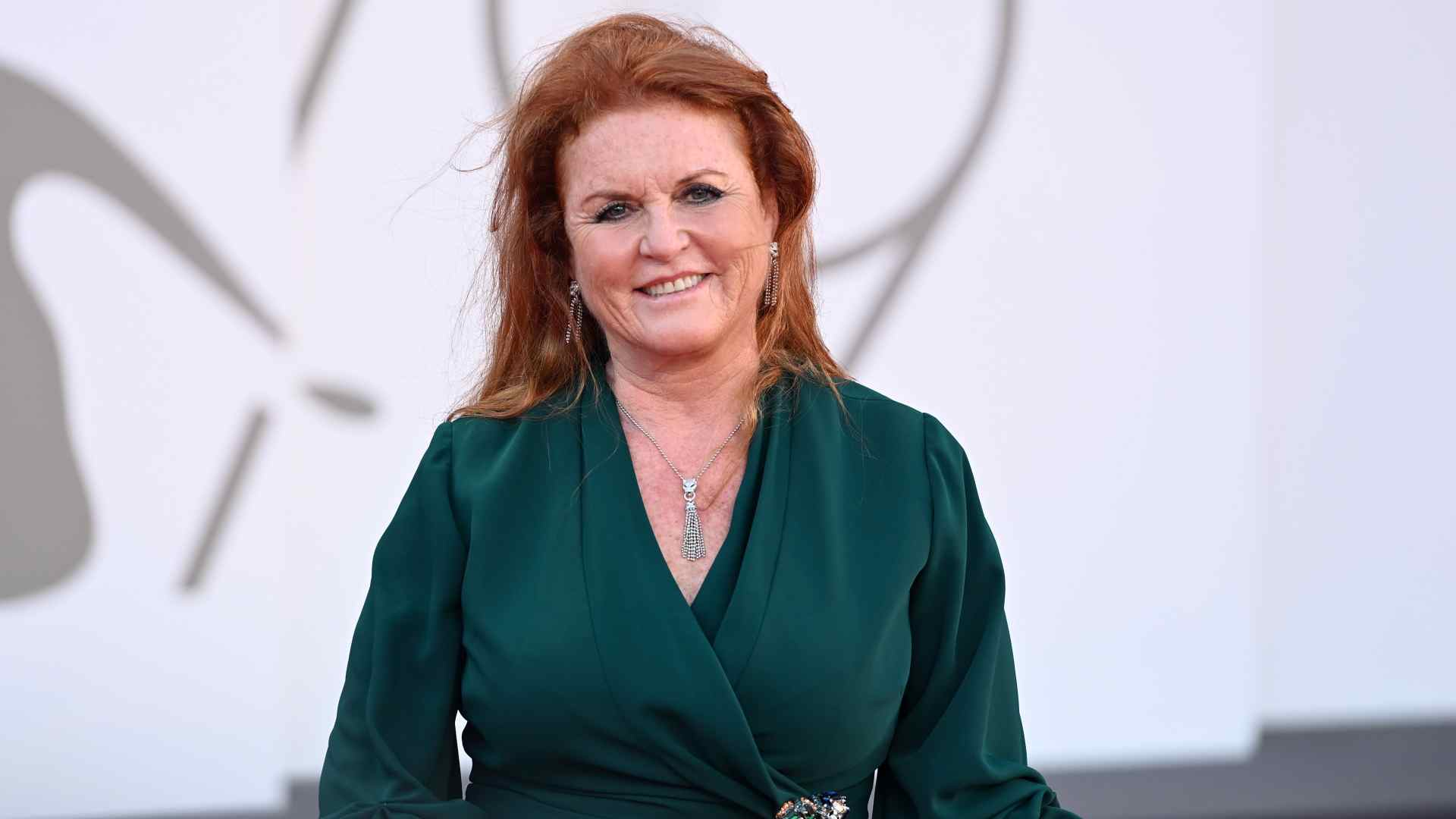 Sarah Ferguson, ex-mulher do Príncipe Andrew, passa por cirurgia após descobrir câncer de mama