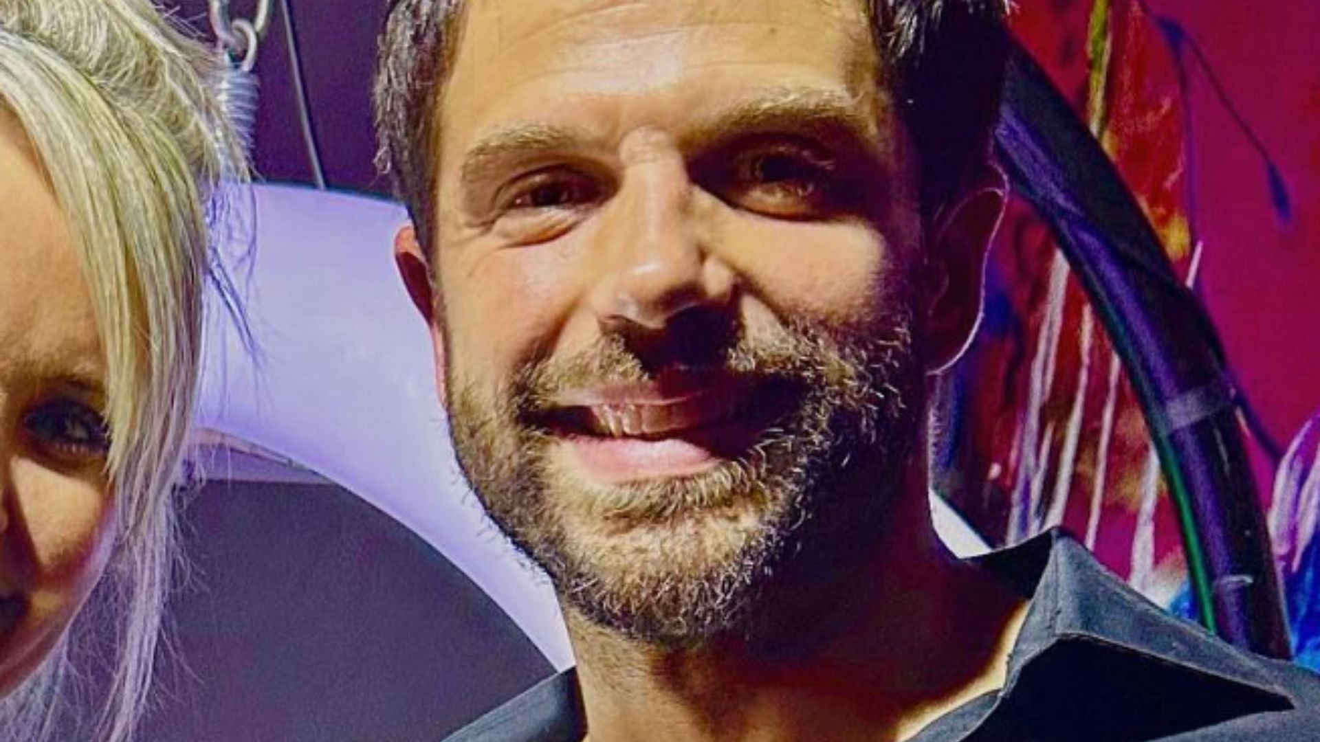 A fila andou? Duda Nagle posa ao lado de loira e amigos comemoram: “Lindo casal”